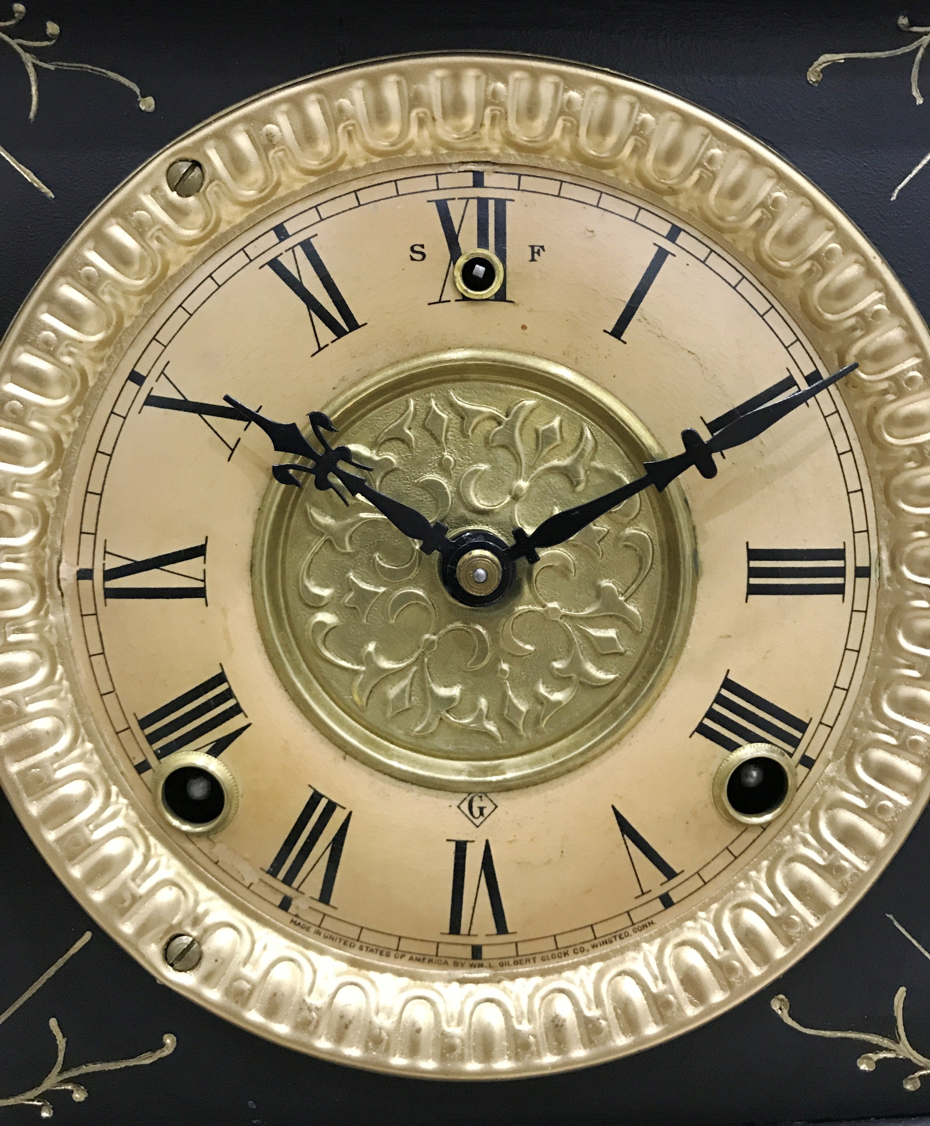 Antique Gilbert Mantel Clock | eXibit collection