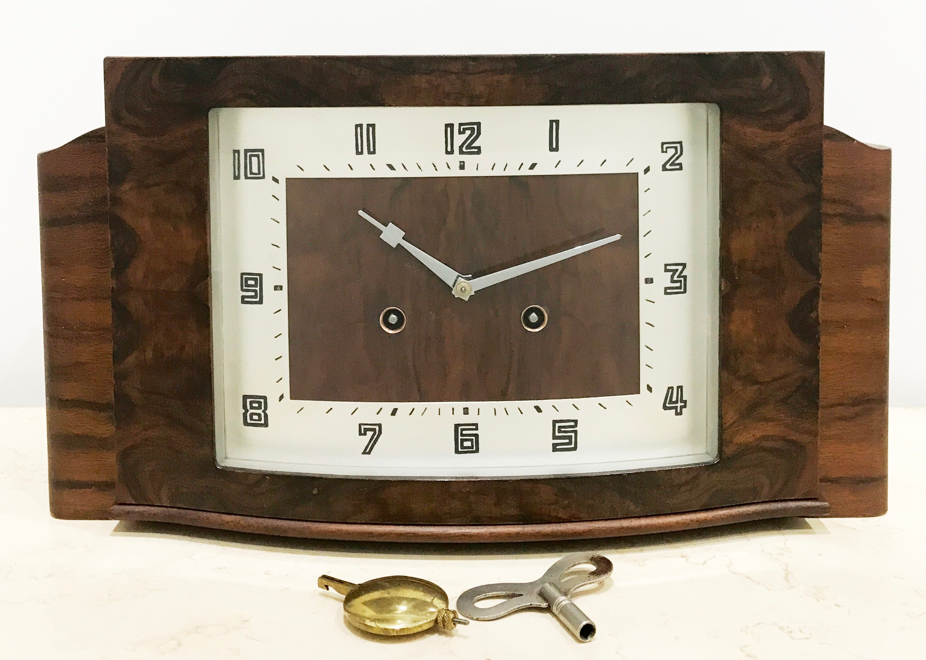 Vintage Art Deco HAC Mantel Clock | eXibit collection