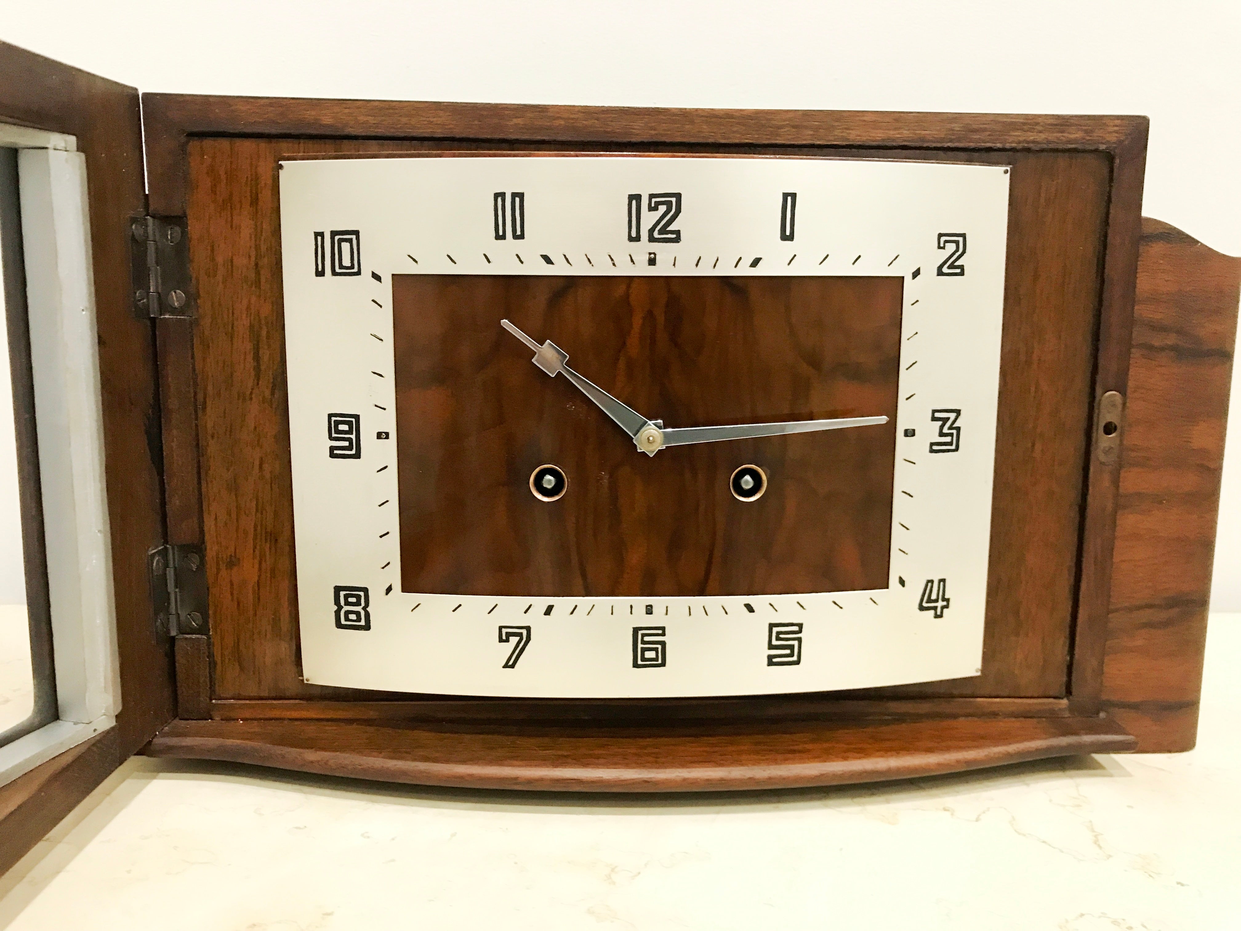 Vintage Art Deco HAC Mantel Clock | eXibit collection