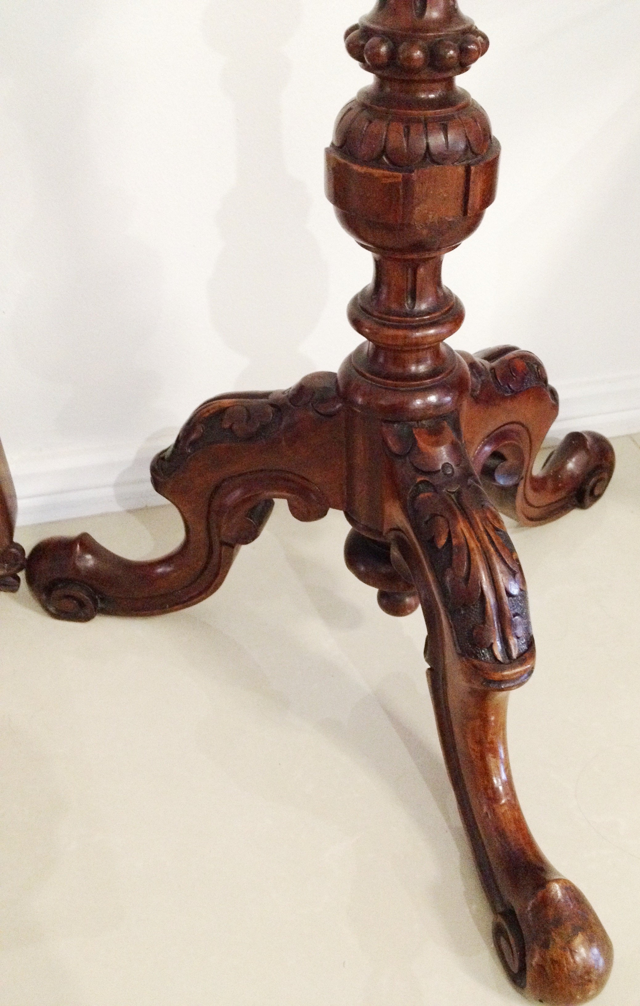 Antique Fire Screen Stand | eXibit collection