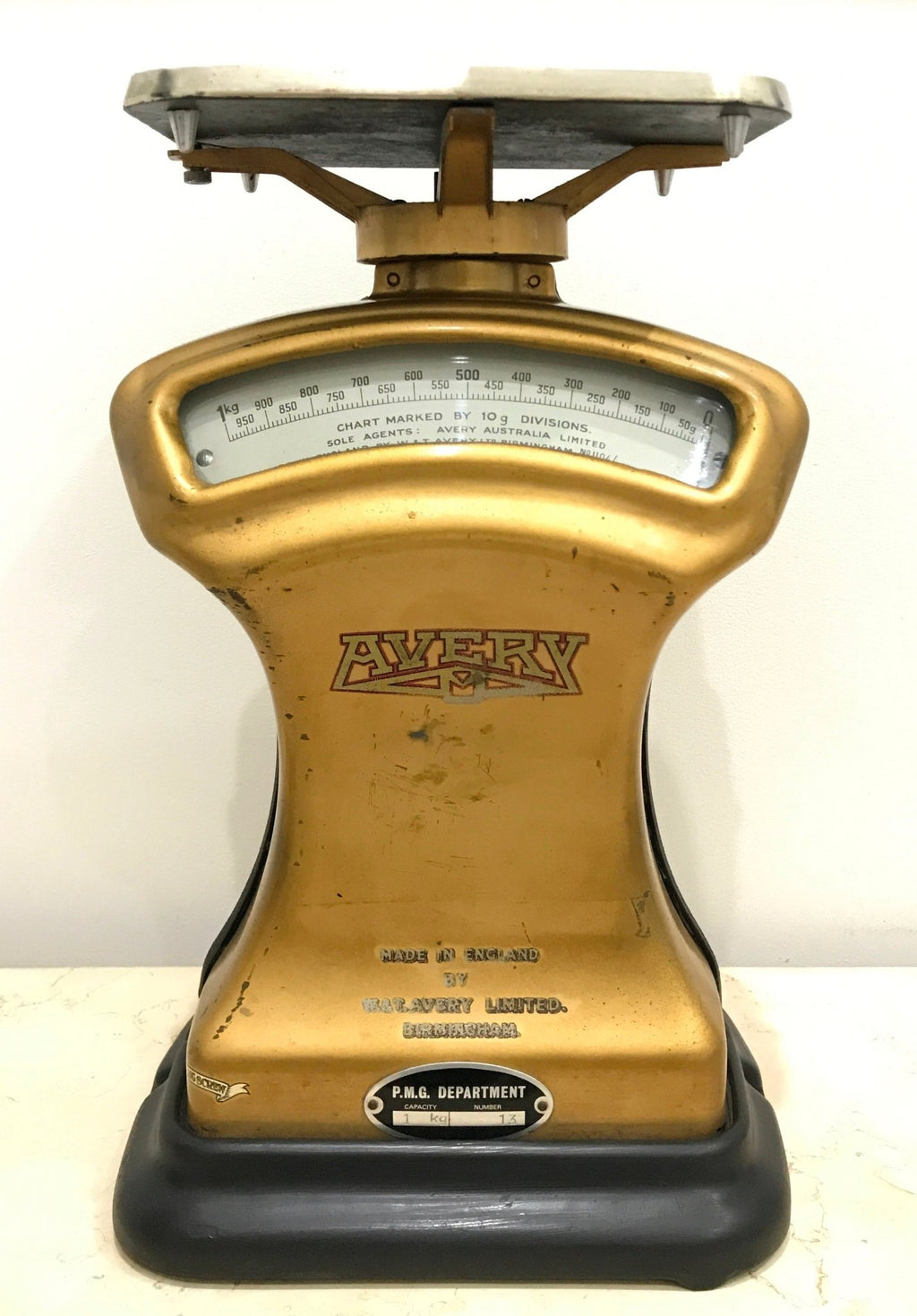 Vintage Avery Kitchen Scale | eXibit collection