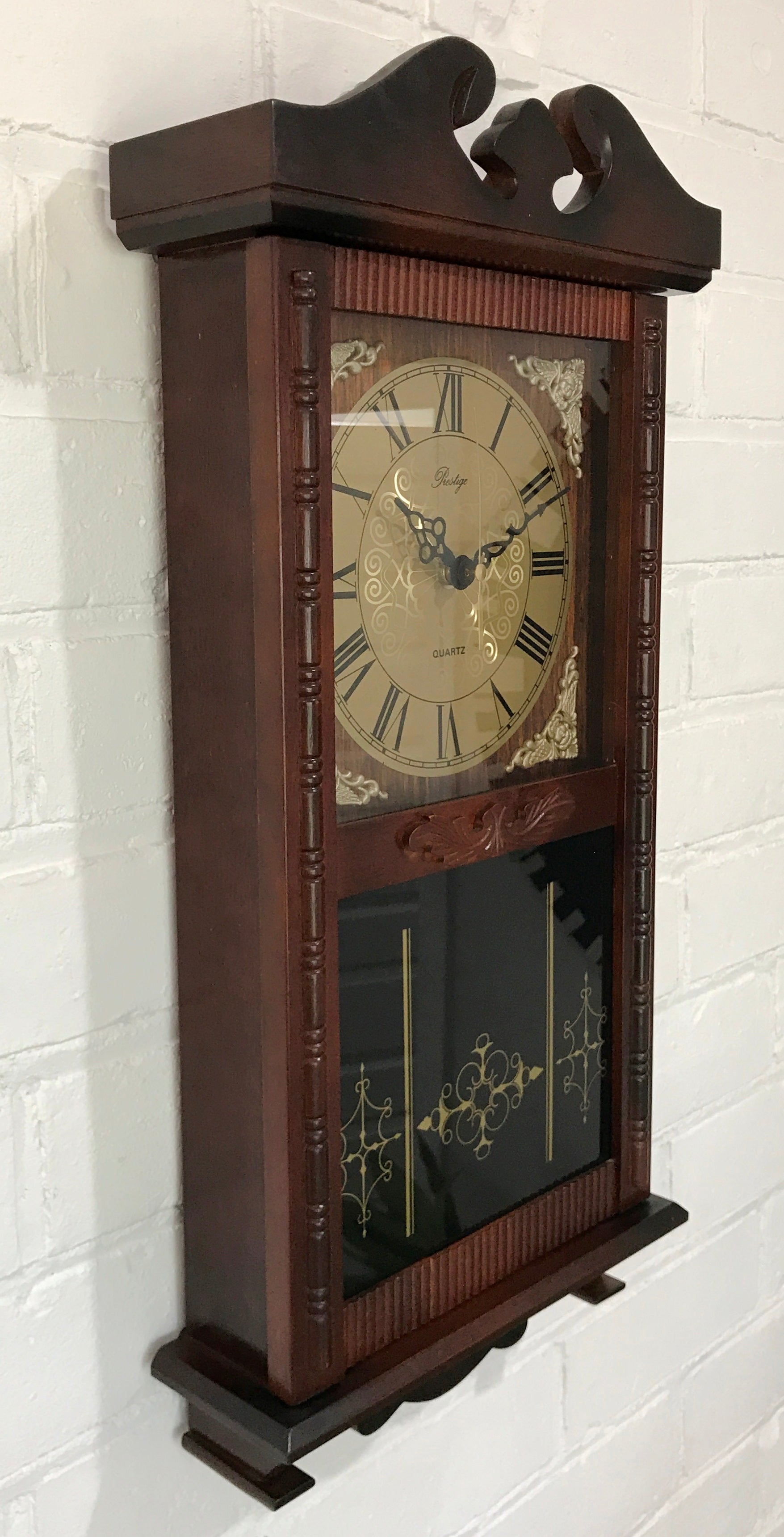 Vintage Prestige Battery Wall Clock | eXibit collection