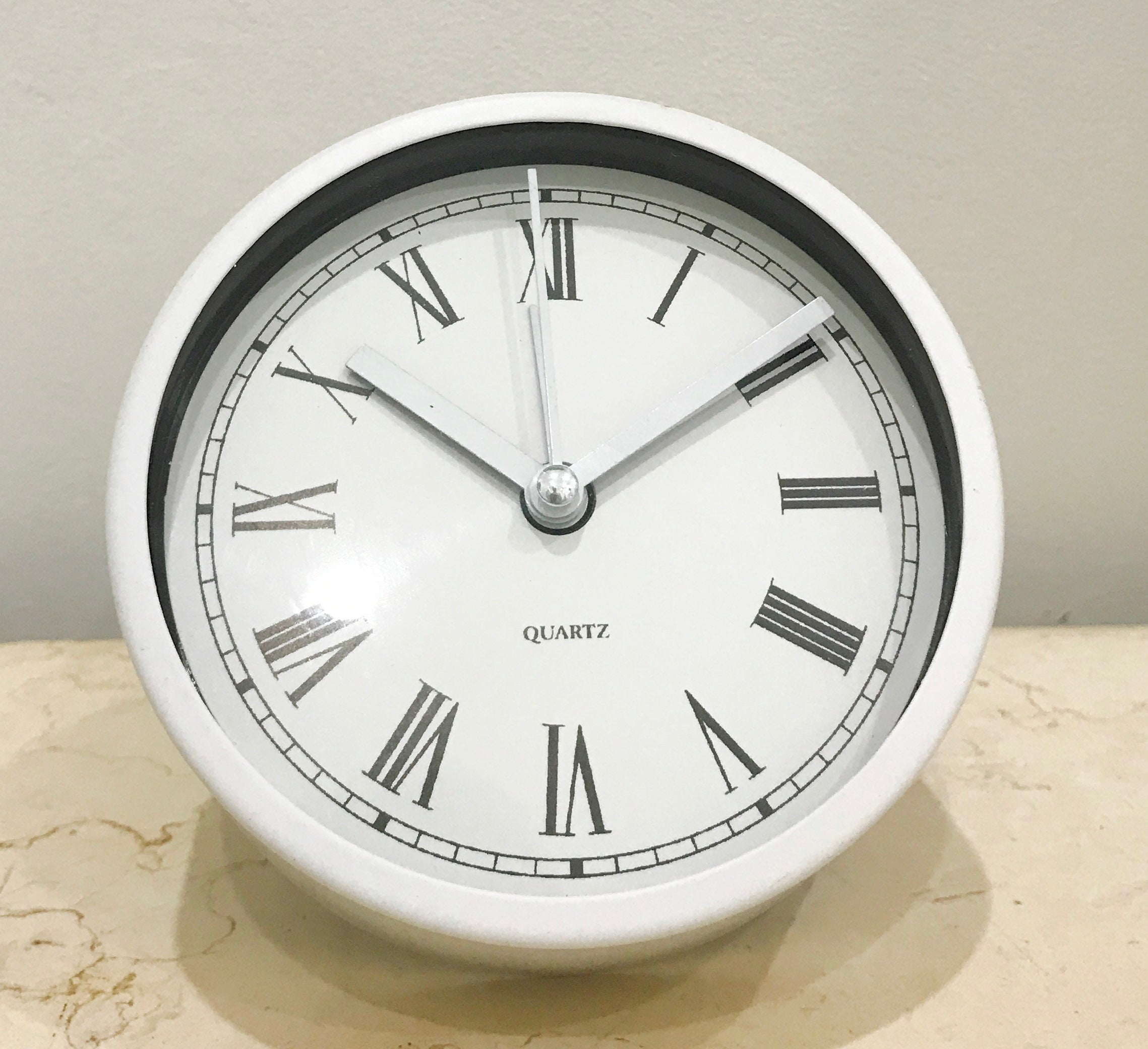 Modern Round Quartz Desk Clock with Alarm | Adelaide Clocks