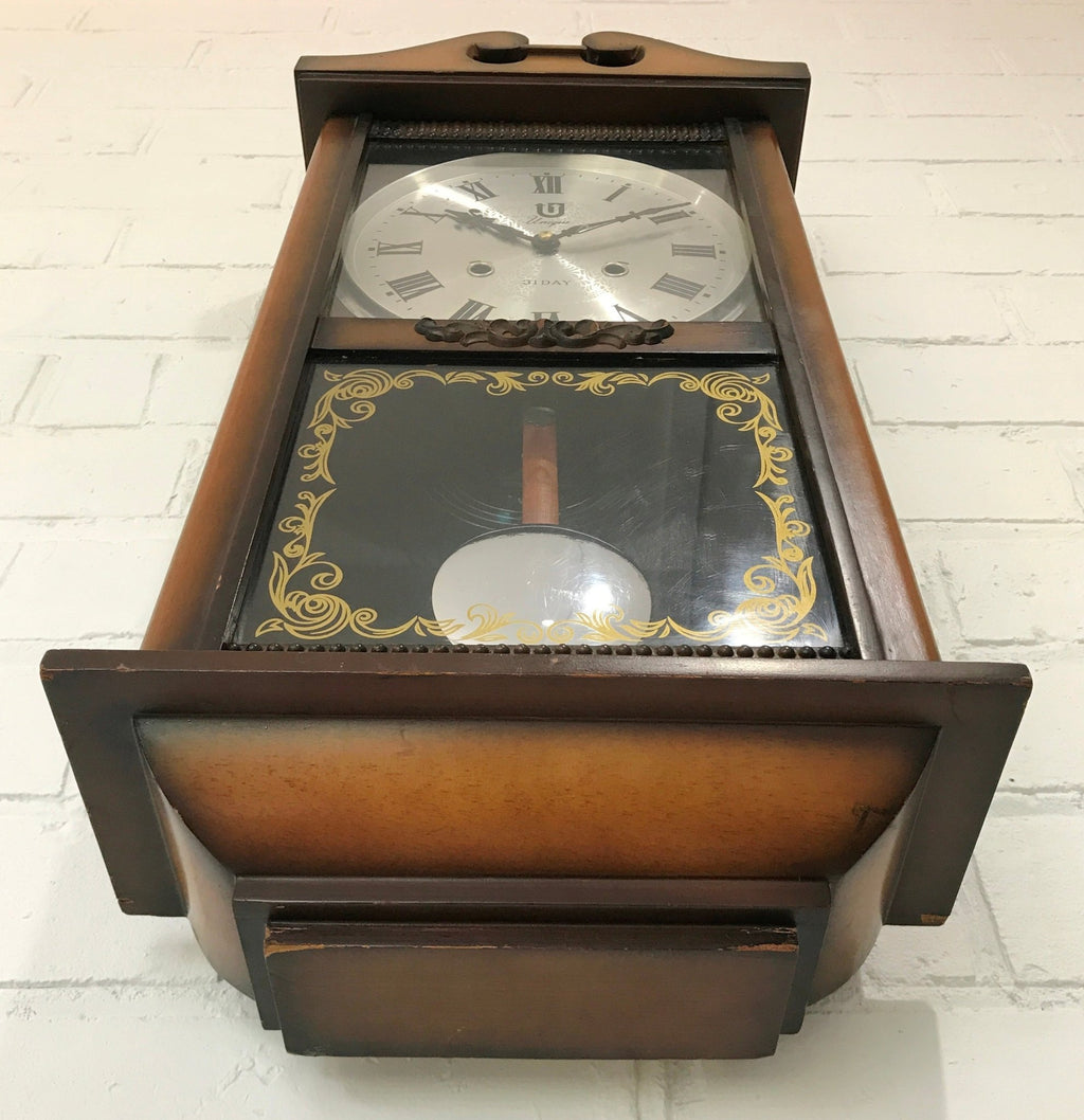 Vintage 31 Day Unique Wall Clock | eXibit collection