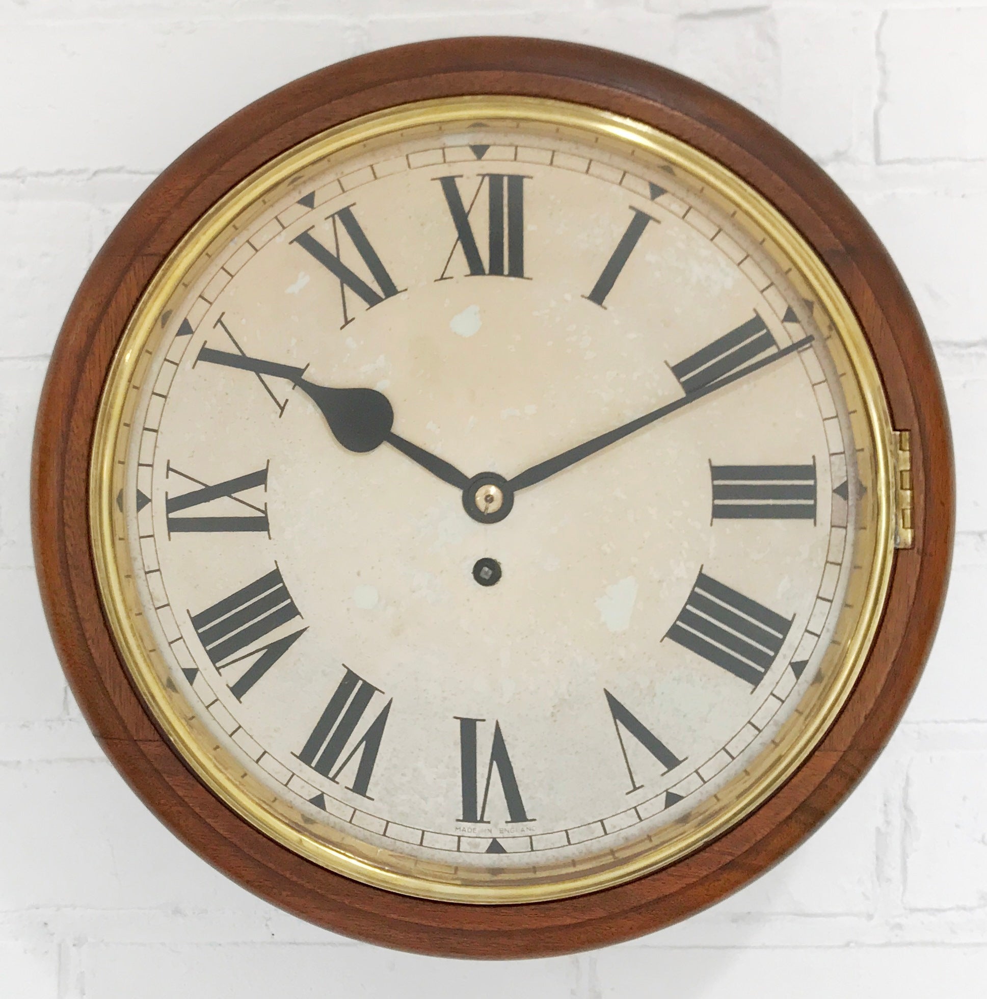 Antique Fusee Station Round Wall Clock | eXibit collection