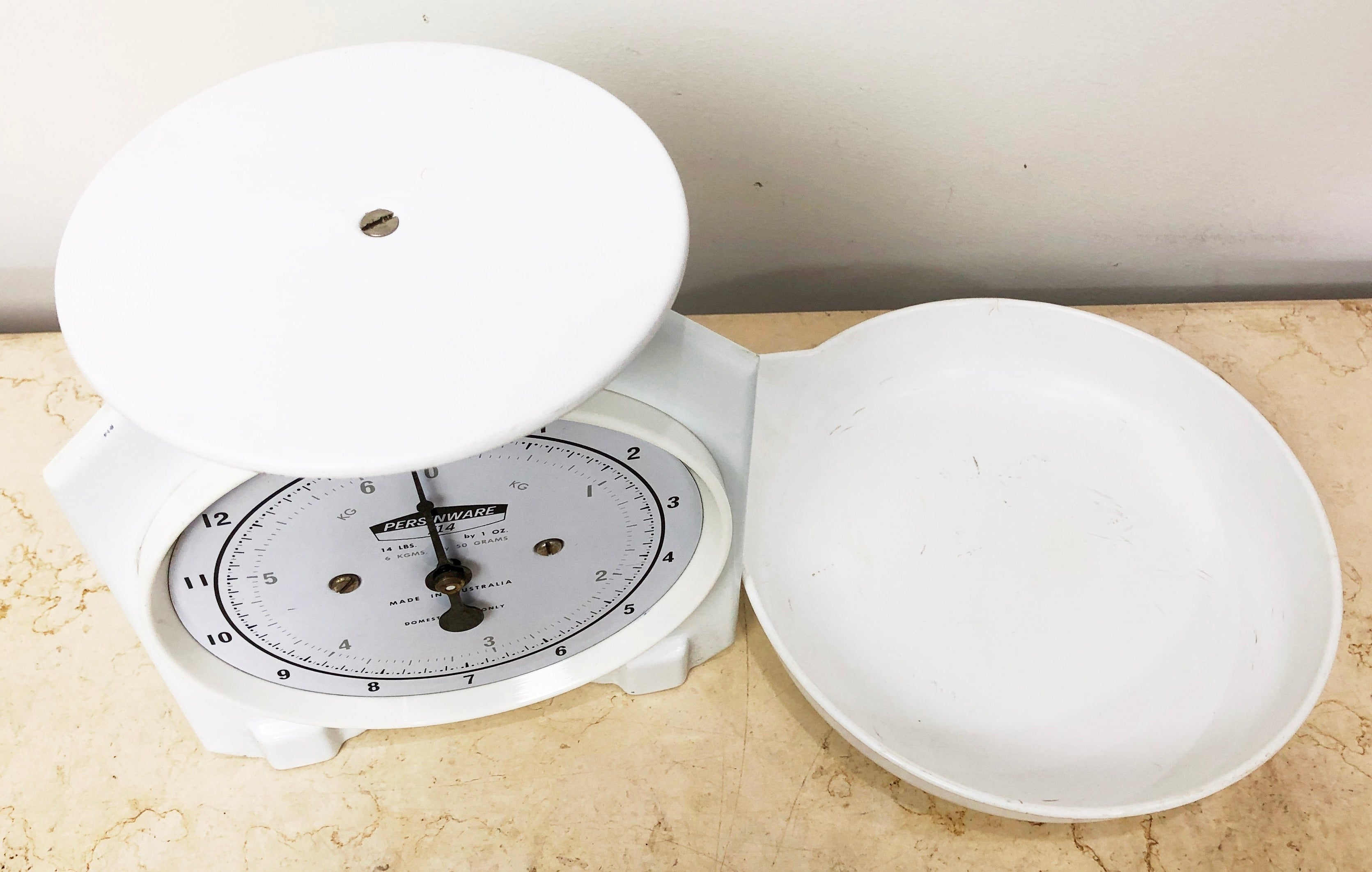 Original Vintage Persinware Kitchen Scale | eXibit collection