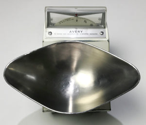 Vintage Lolly Avery Kitchen Scale | eXibit collection