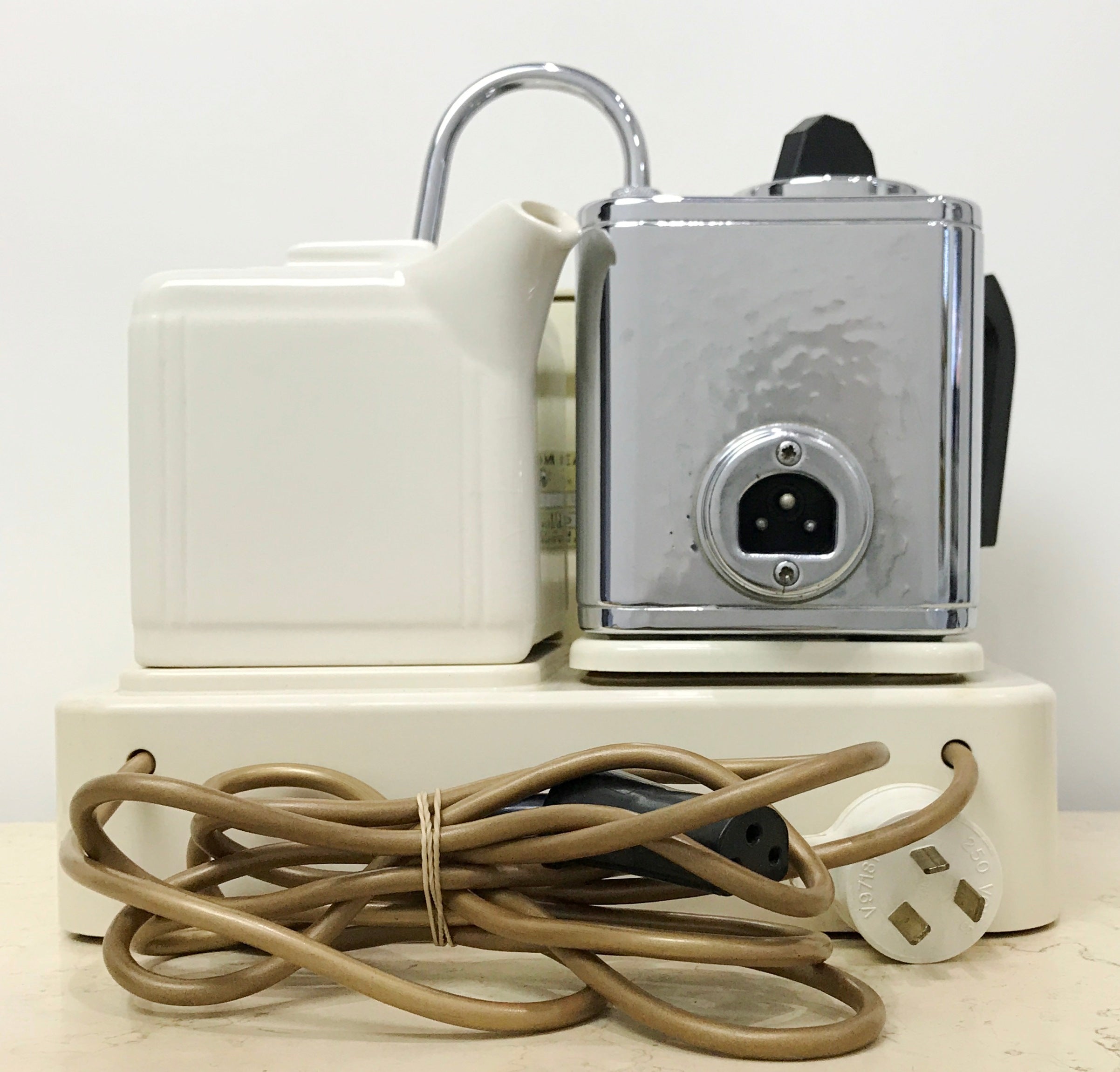 Vintage Goblin Teasmade with Alarm Clock | eXibit collection