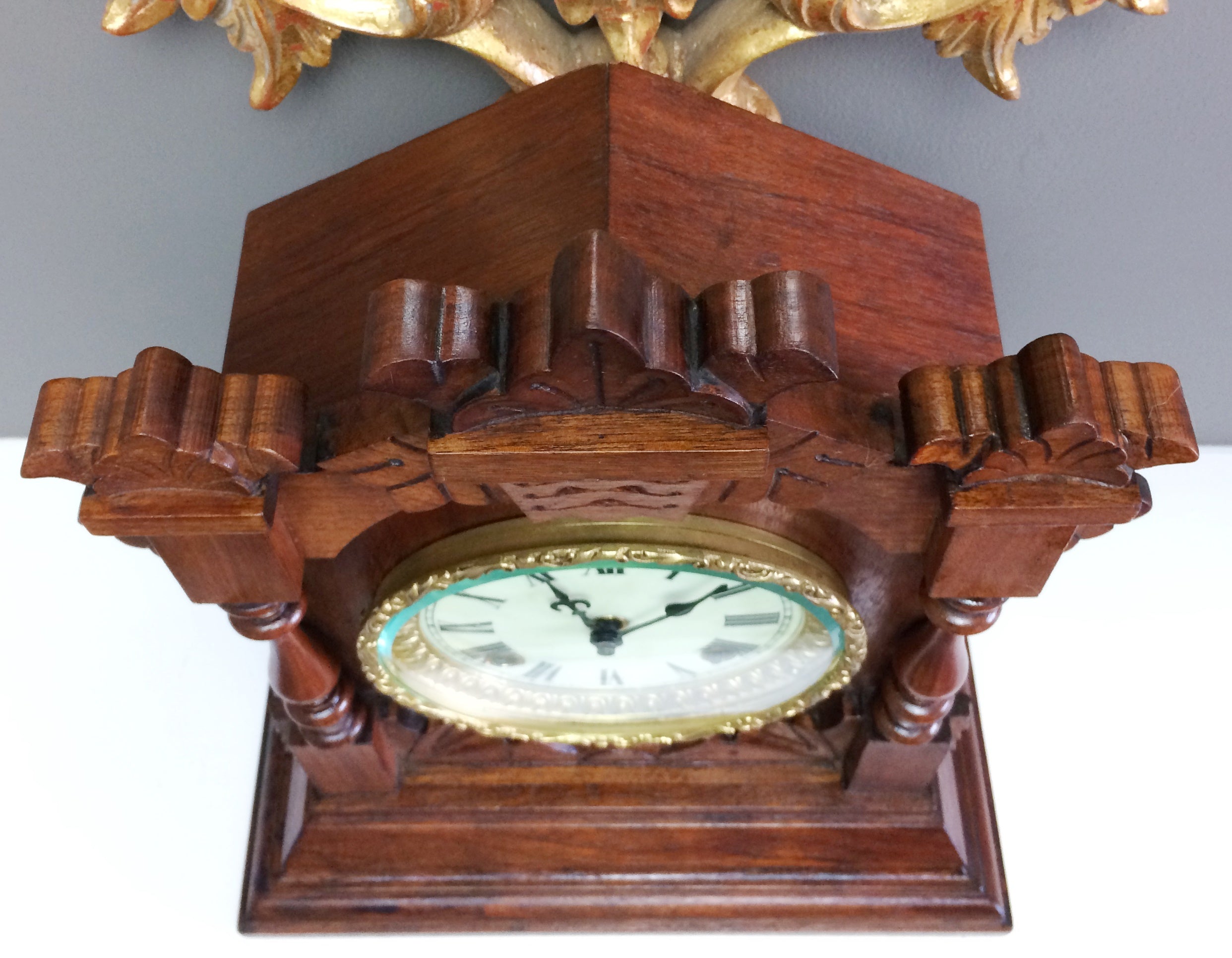 Antique Vintage Clocks & Décor | eXibit collection
