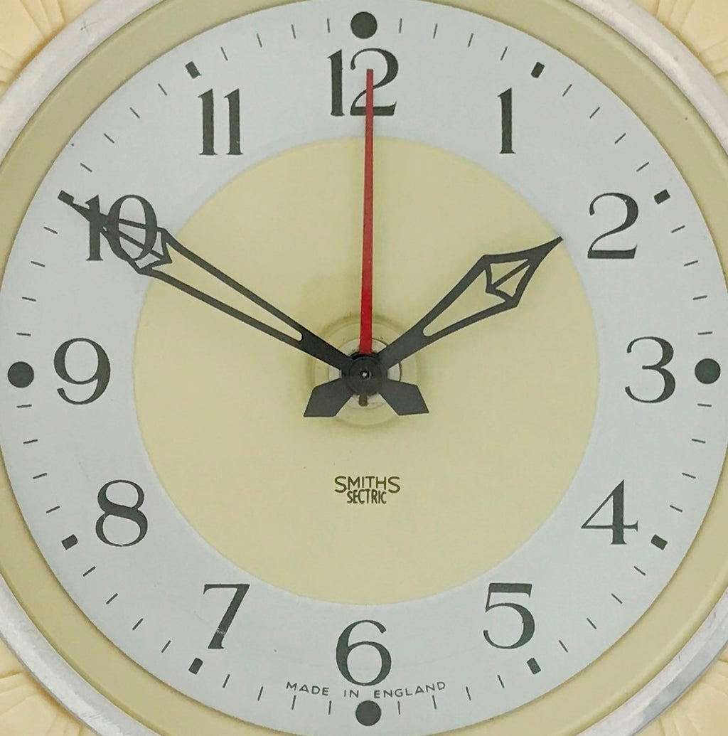 Vintage SMITHS Bakelite Electric Wall Clock | eXibit collection
