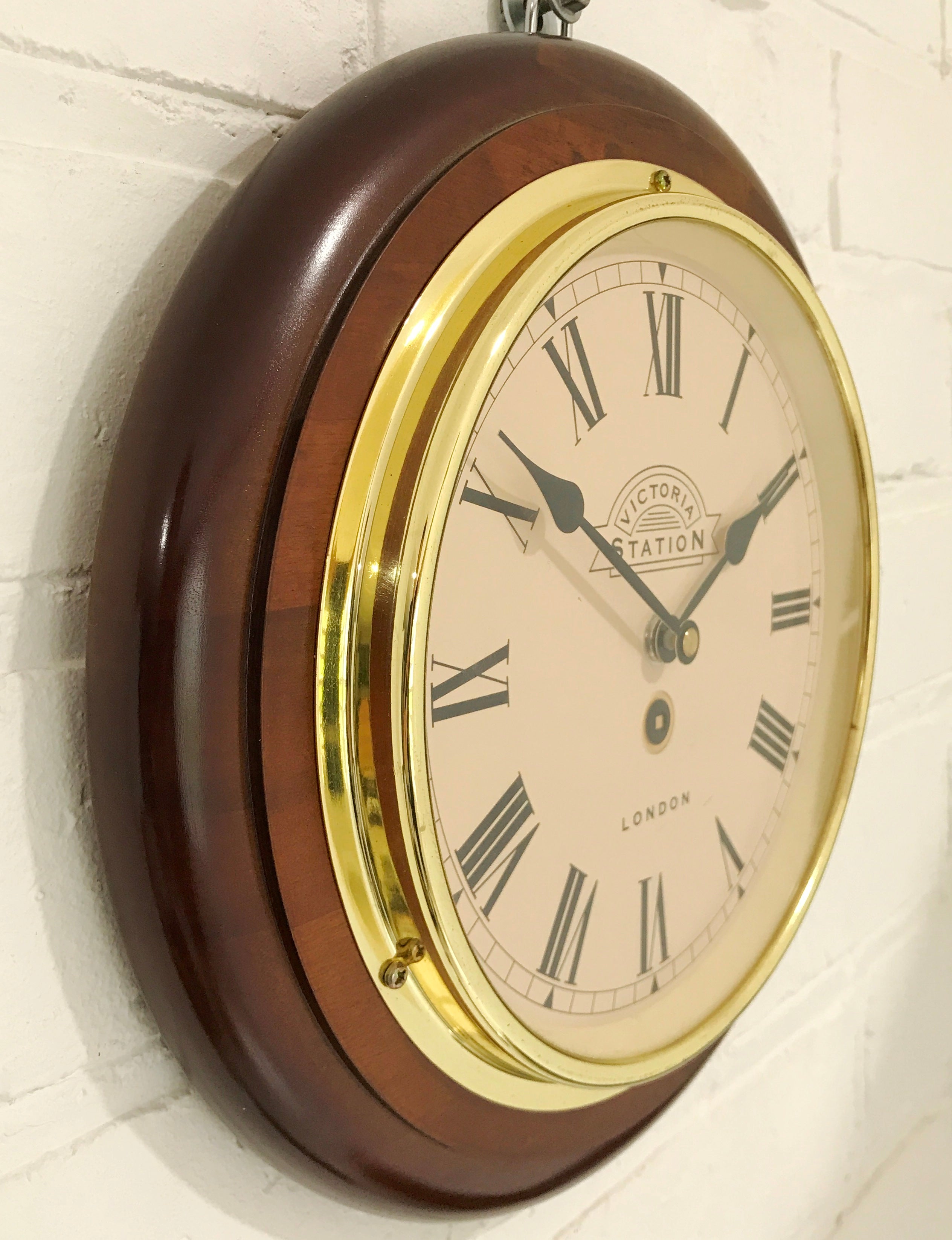 Vintage London Battery Wall Clock | eXibit collection