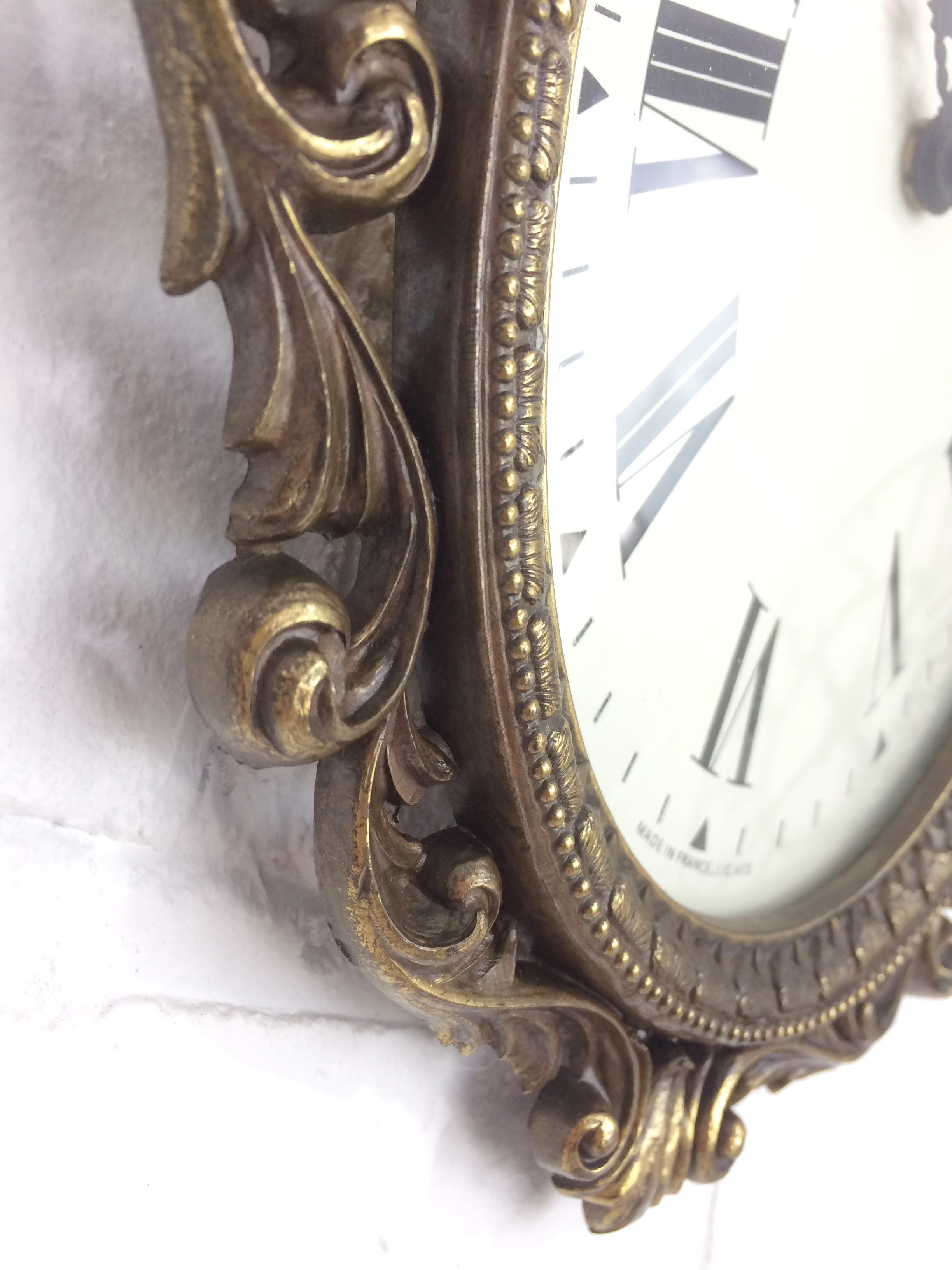Antique Vintage Clocks & Décor | eXibit collection