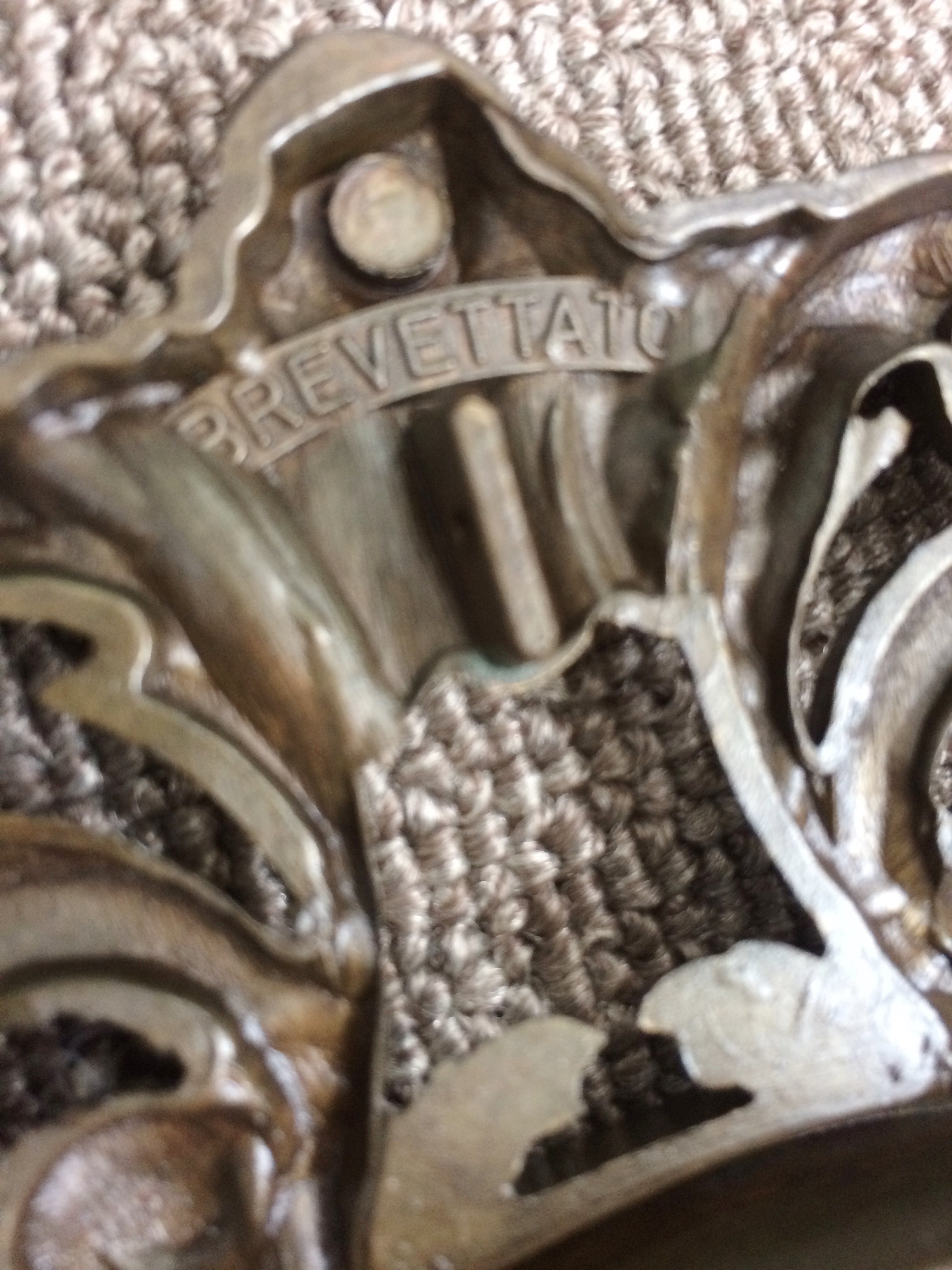 Antique Vintage Clocks & Décor | eXibit collection