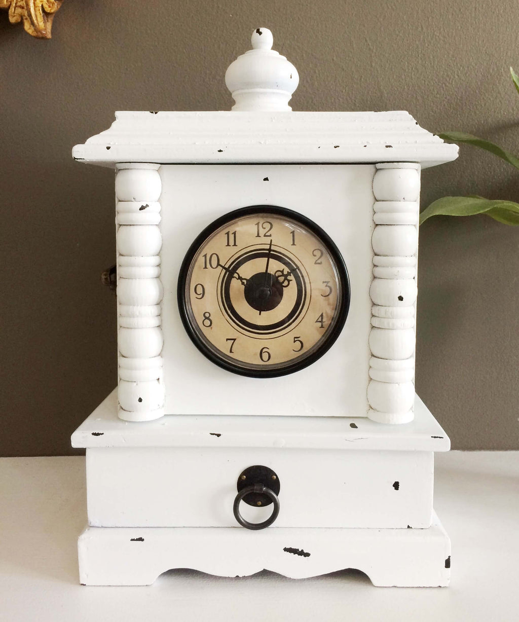 RUSTIC Style Quartz Mantel Clock | eXibit collection