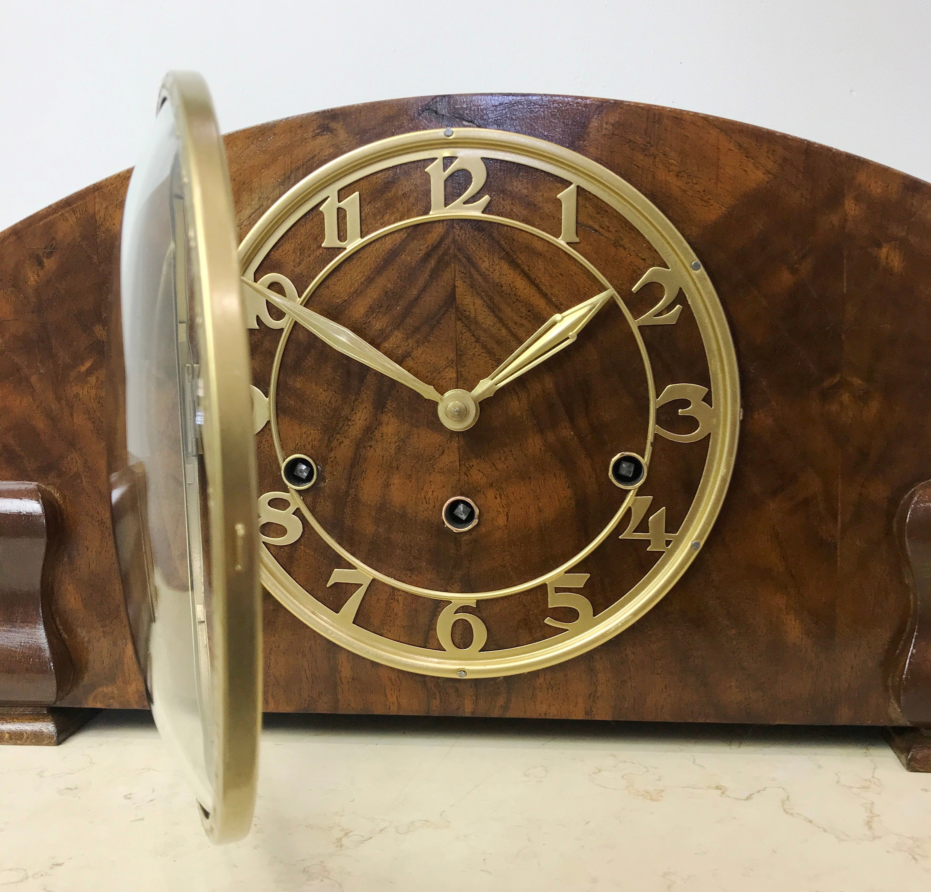 Vintage WESTMINSTER Mantel Clock | eXibit collection