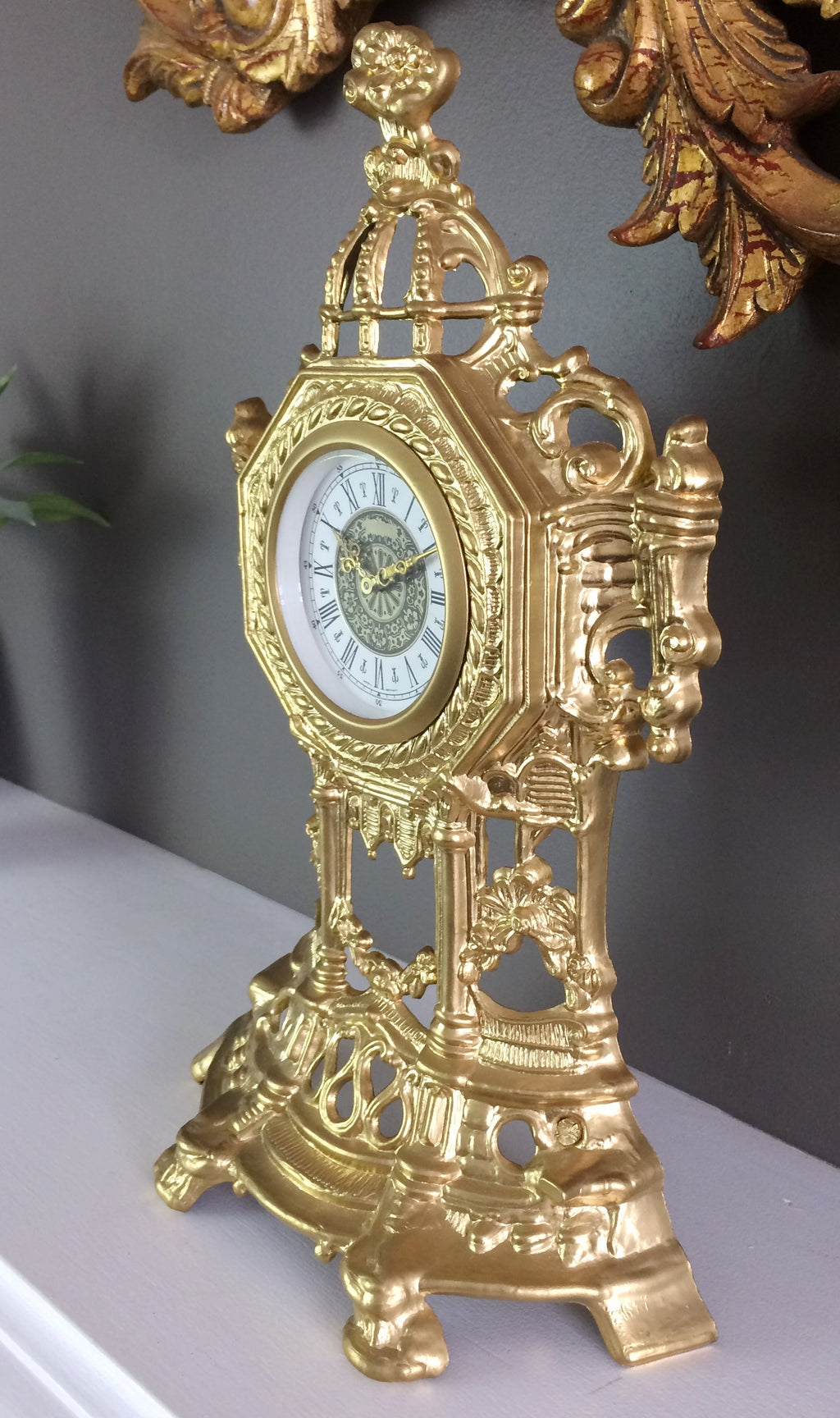 Antique Vintage Clocks & Décor | eXibit collection