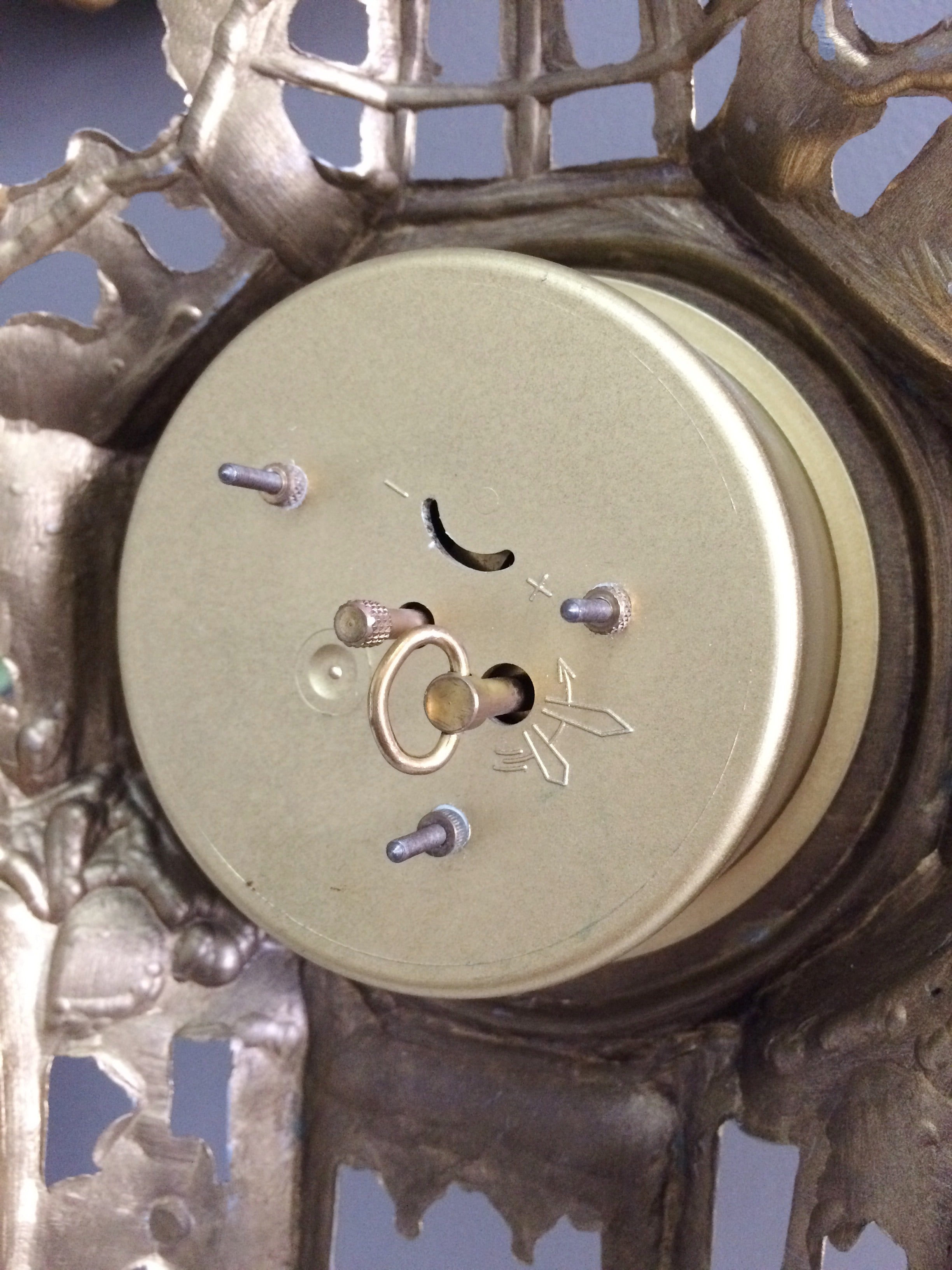 Antique Vintage Clocks & Décor | eXibit collection