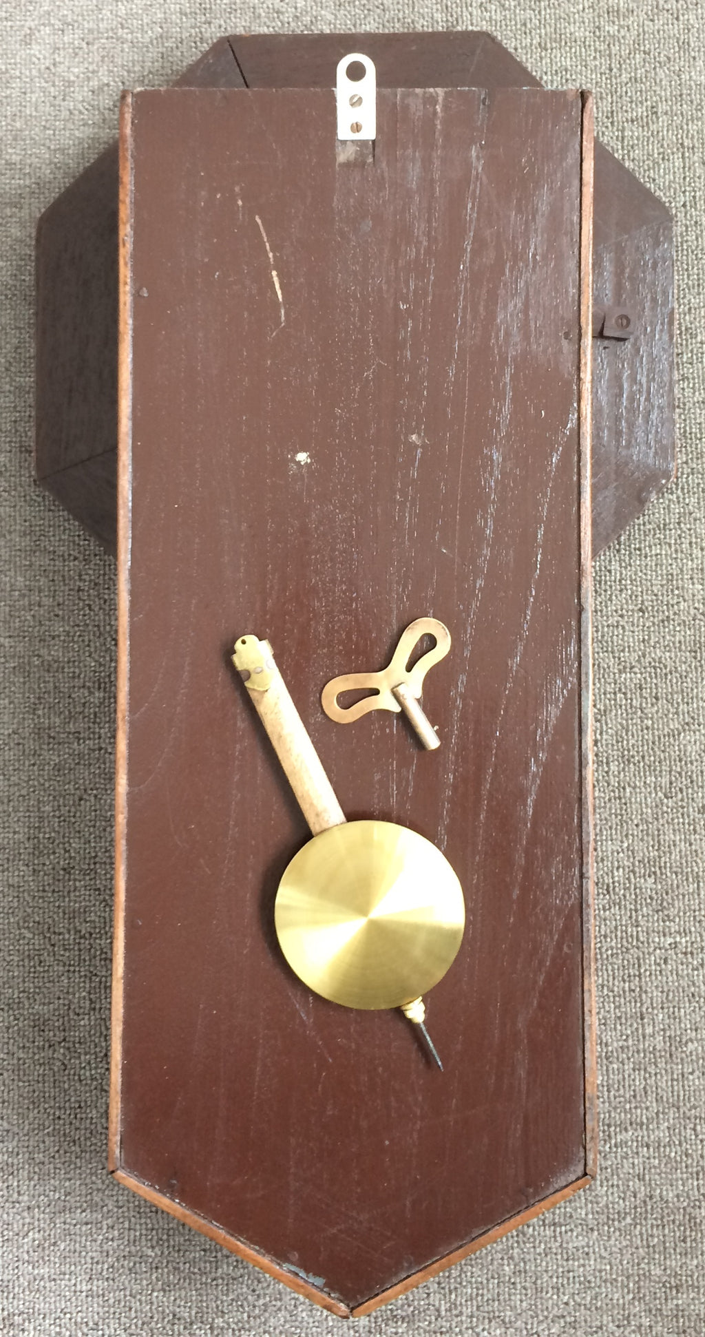 Antique Vintage Clocks & Décor | eXibit collection