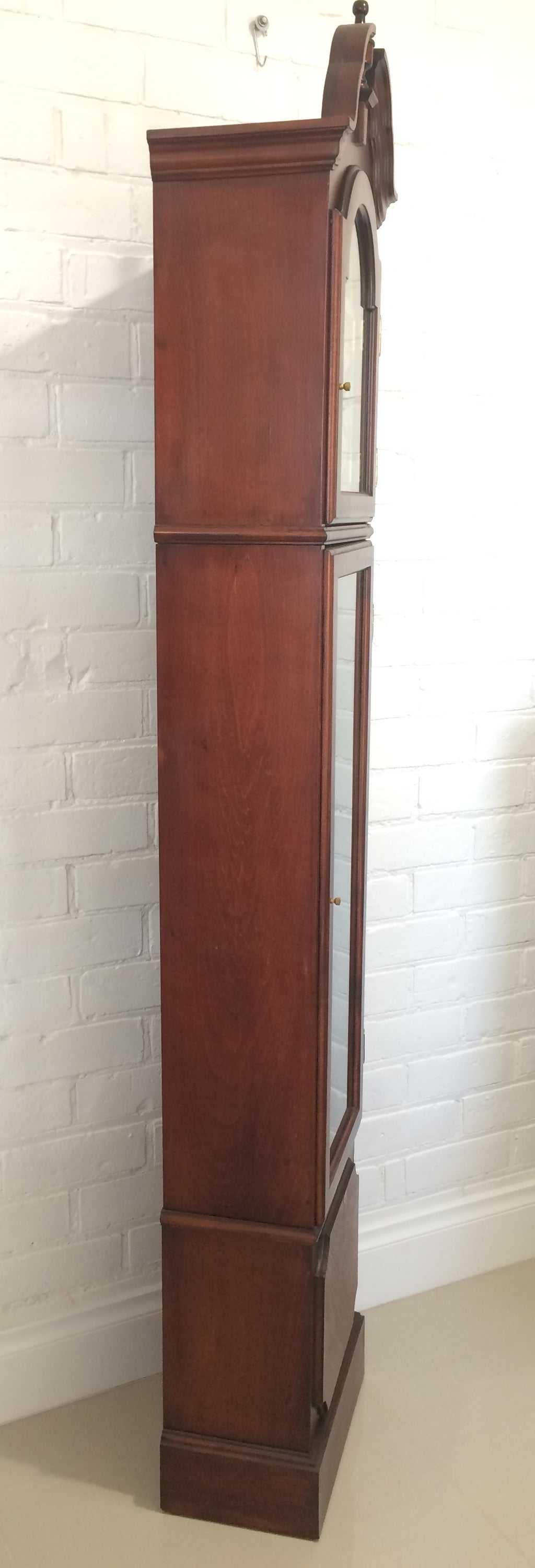 Vintage 31x Day Tempus Fugit Grandfather Clock | eXibit collection