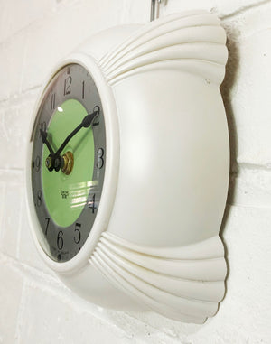 Original Smiths Sectric Clamshell Bakelite Kitchen Wall Clock | eXibit collection