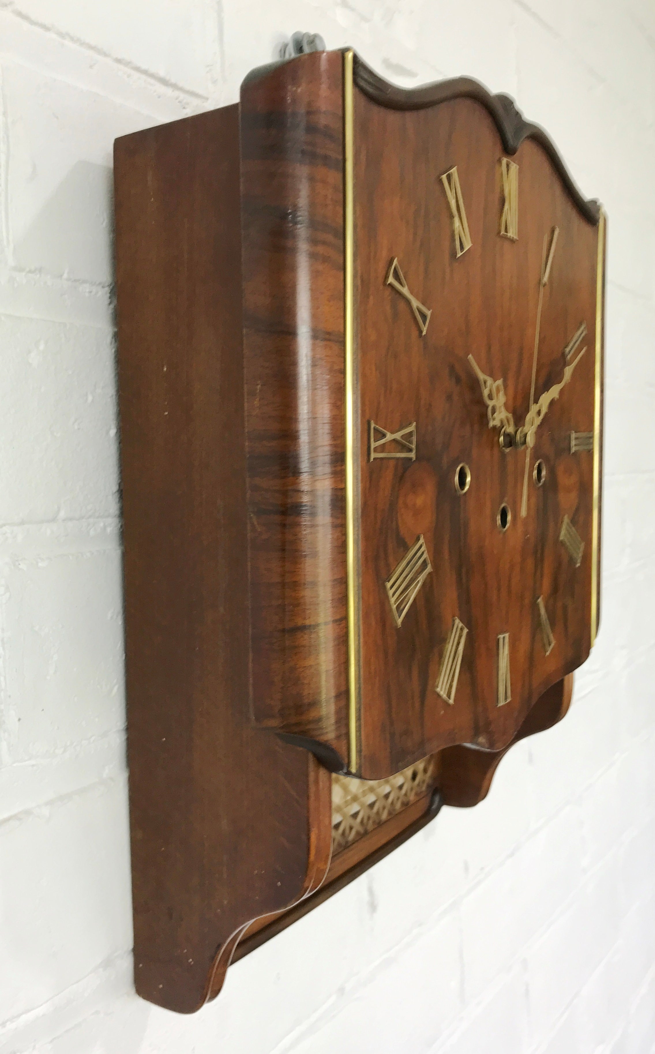 Vintage Art Deco Wall Clock | eXibit collection