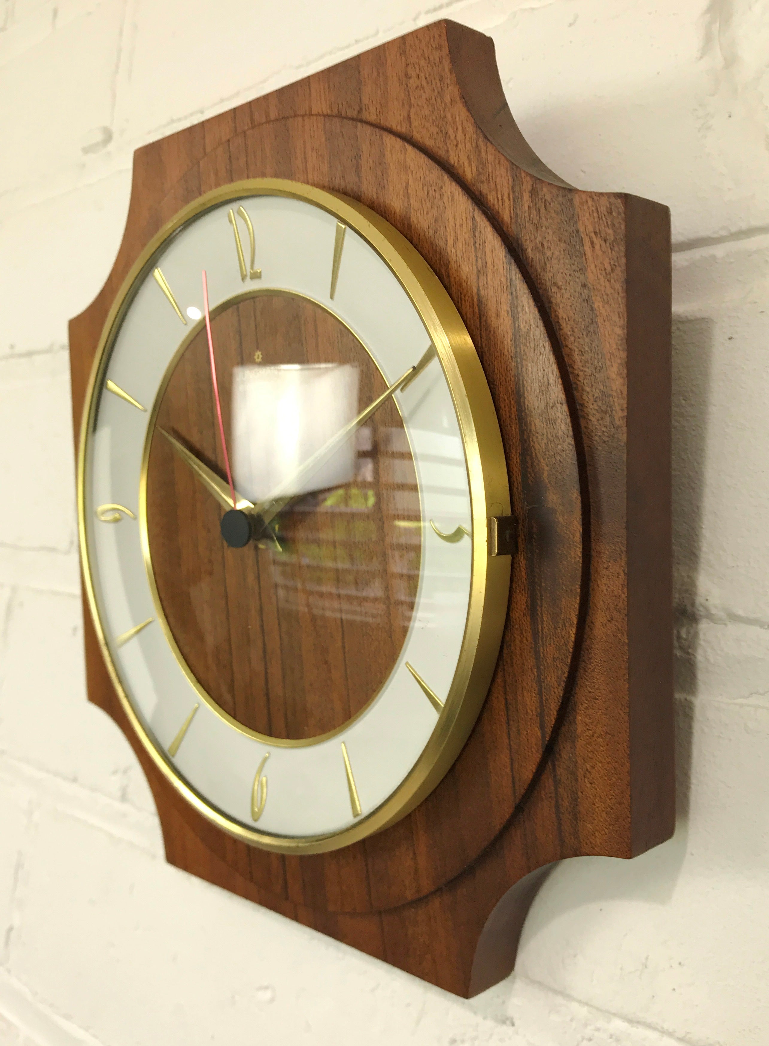 Vintage JUNGHANS Battery Wall Clock | eXibit collection