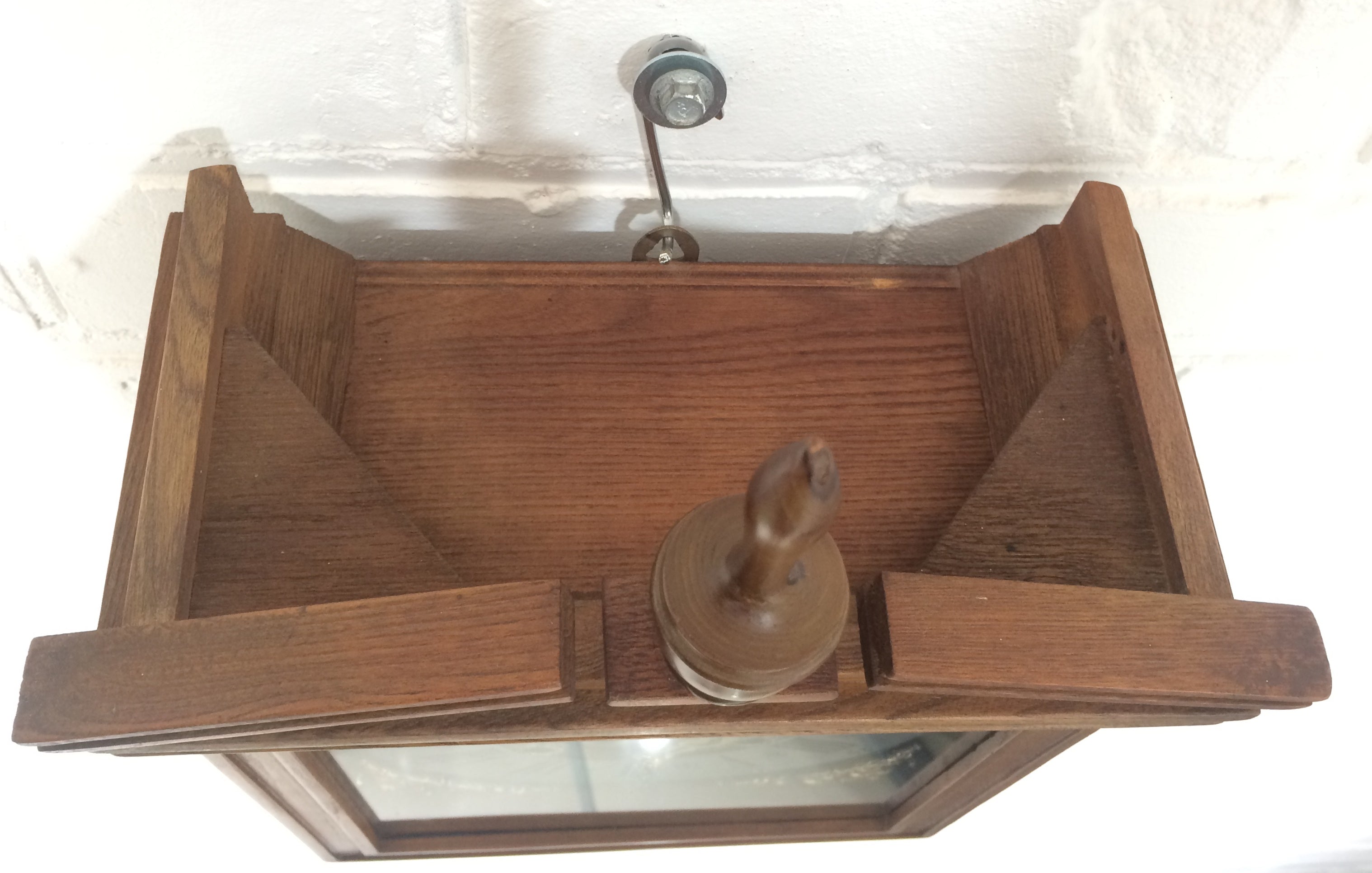 Antique Vintage Clocks & Décor | eXibit collection