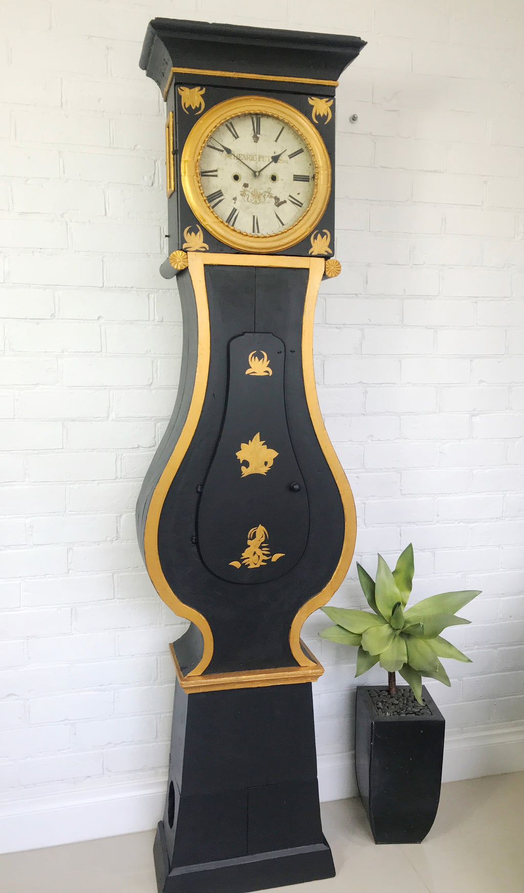 Antique Quartz Battery Grandfather Clock with Cabinet | Adelaide Clocks