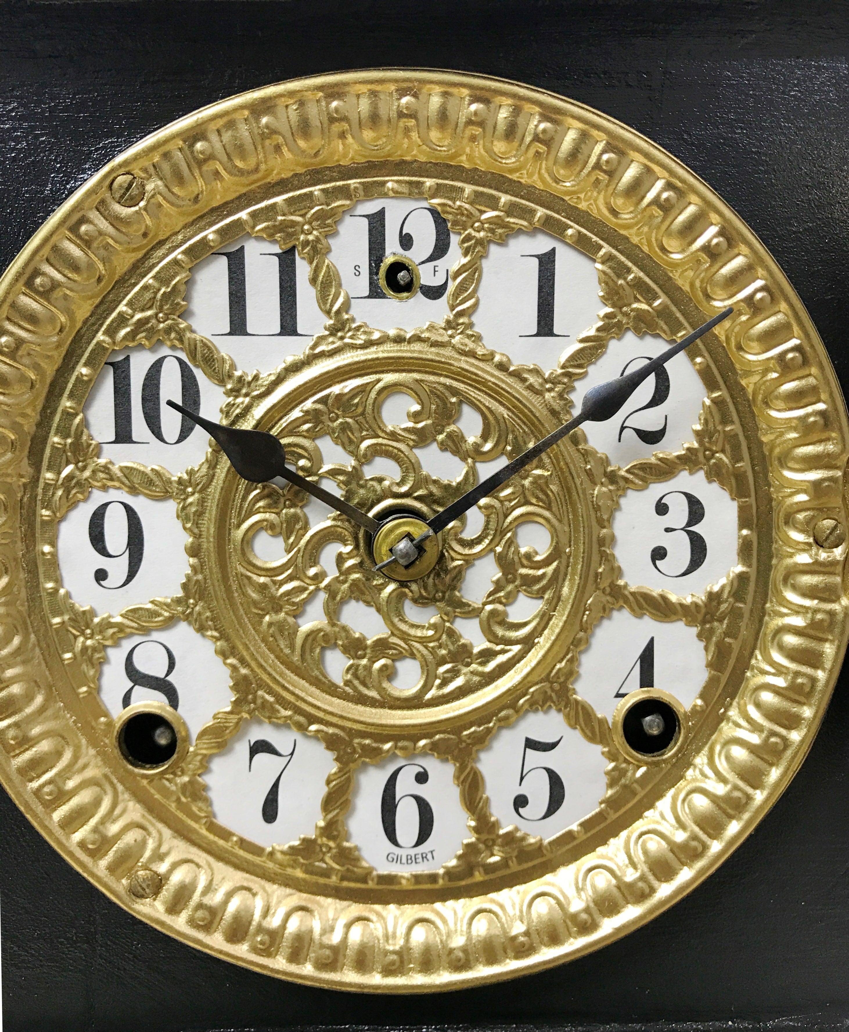 Original Antique Gilbert USA Mantel Clock | eXibit collection