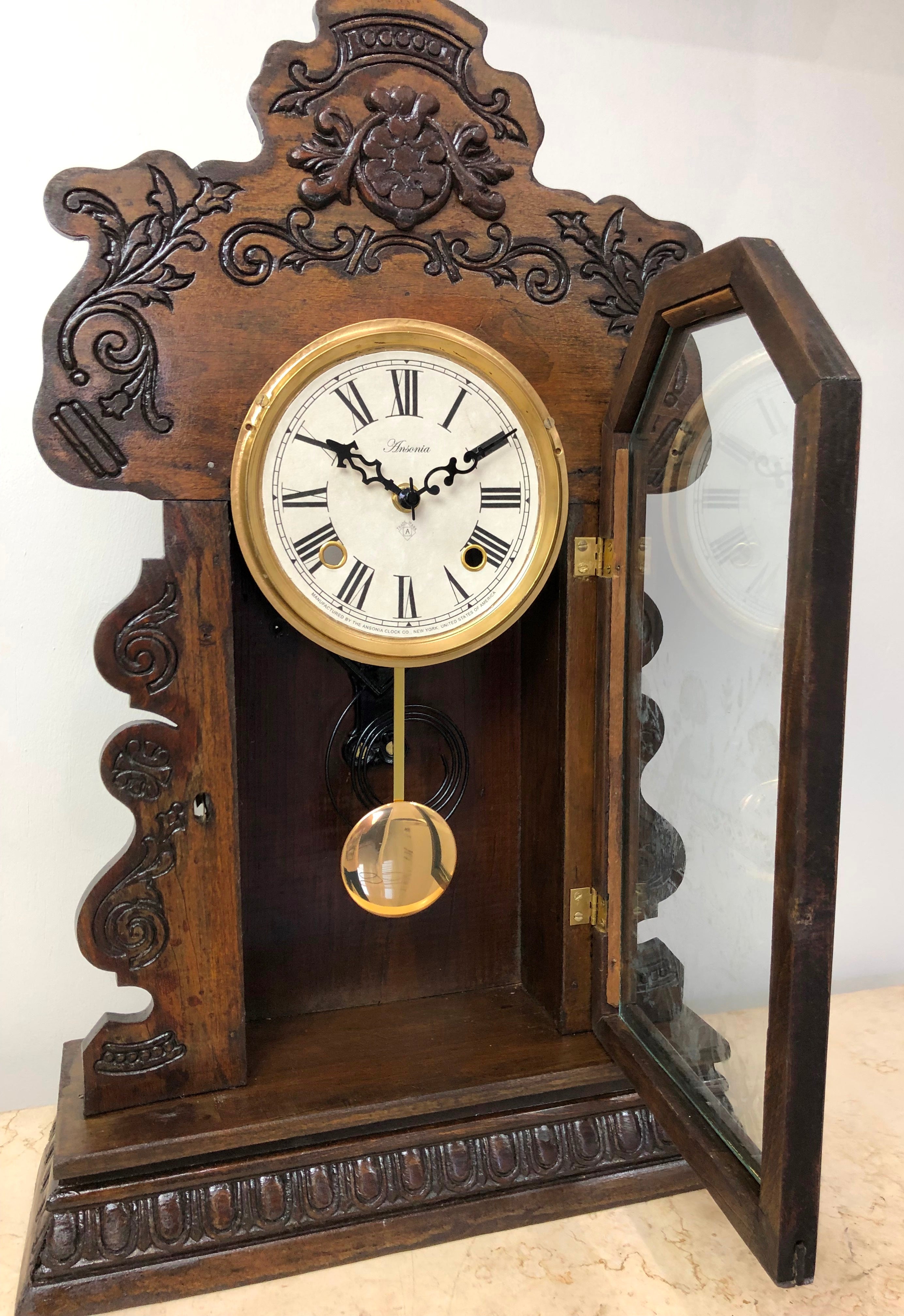 Antique Ansonia Cottage Westminster Battery Pendulum Mantel Clock | eXibit collection