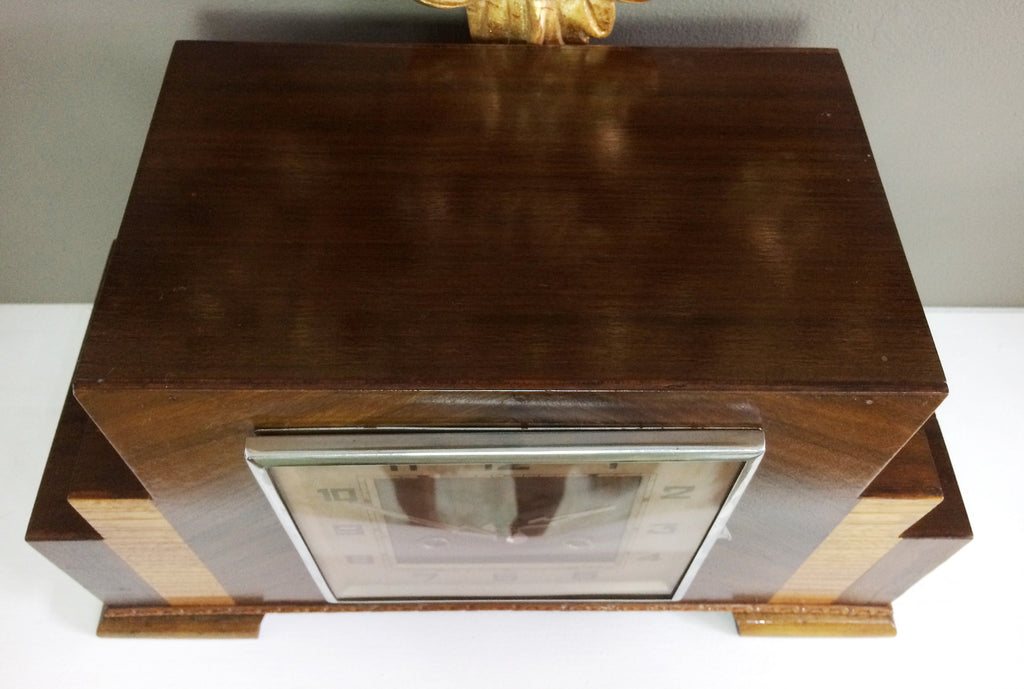 Antique Vintage Clocks & Décor | eXibit collection