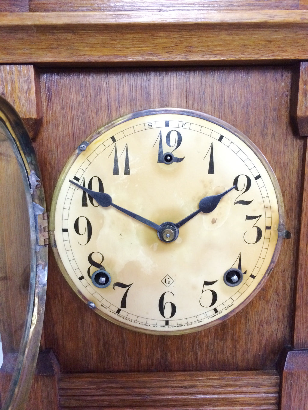 Antique GILBERT U.S.A Mantel Clock | eXibit collection