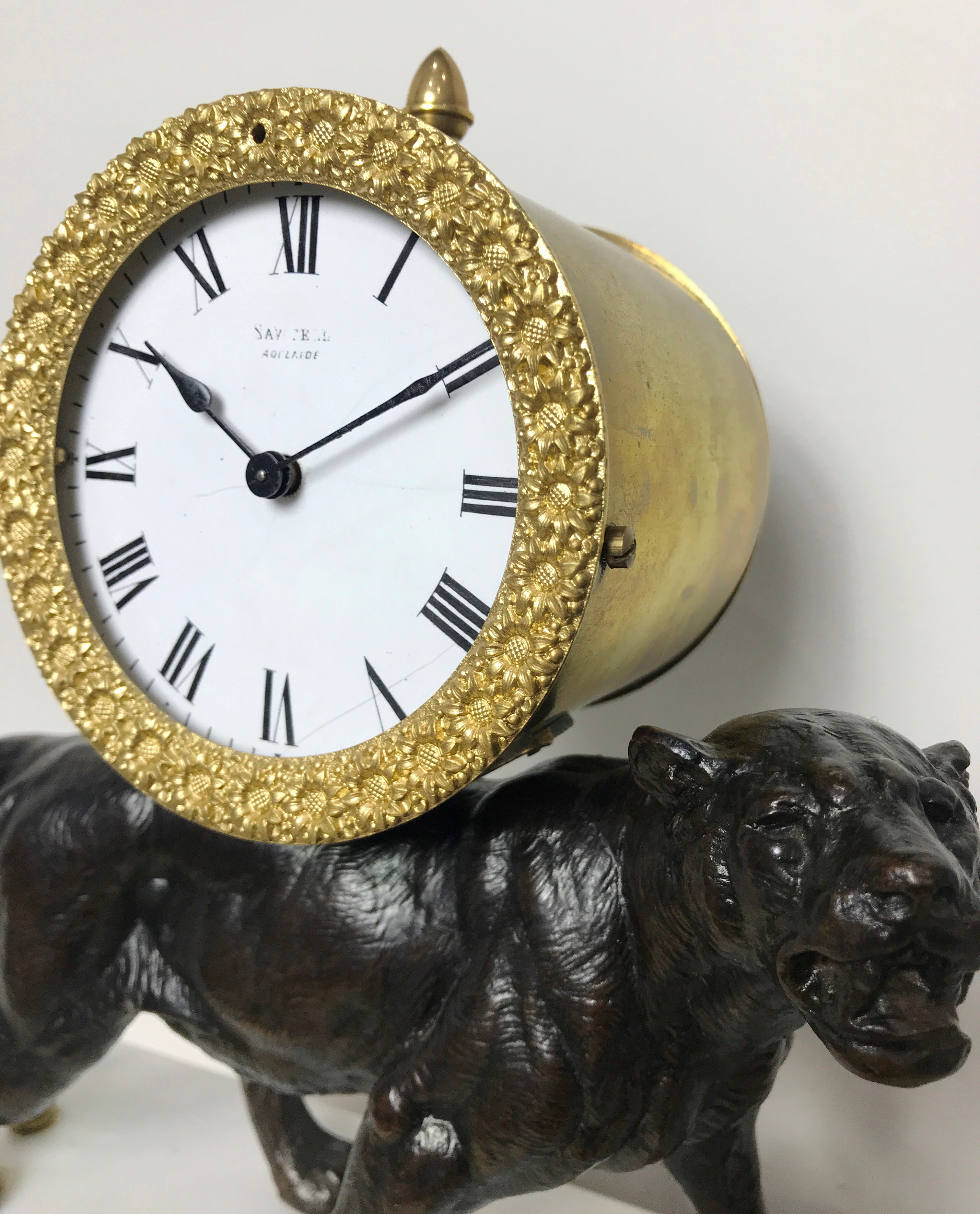 Antique PANTHER Figural Spelter Mantel Clock | eXibit collection