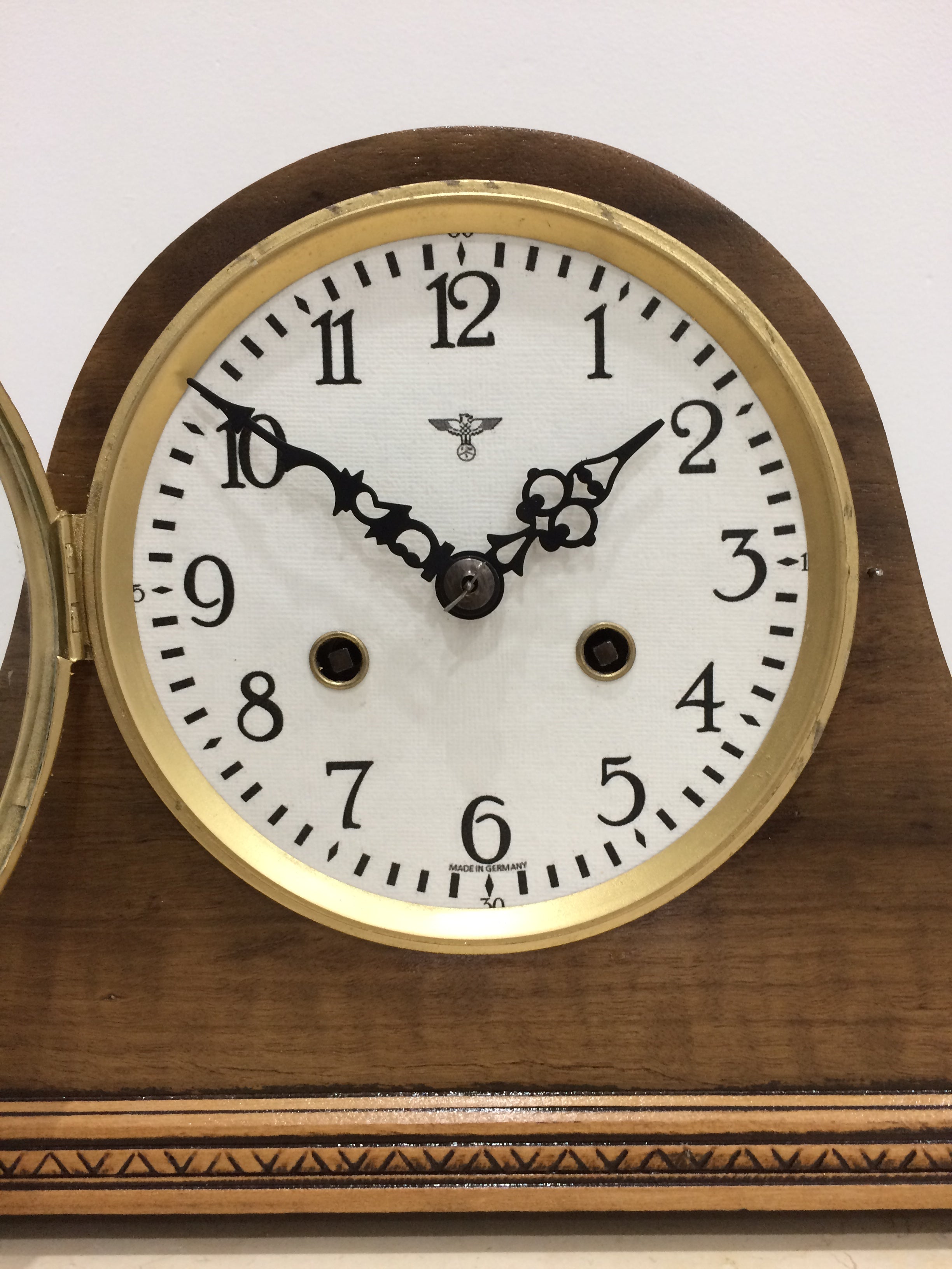 Vintage FMS Mantel Clock - eXibit collection