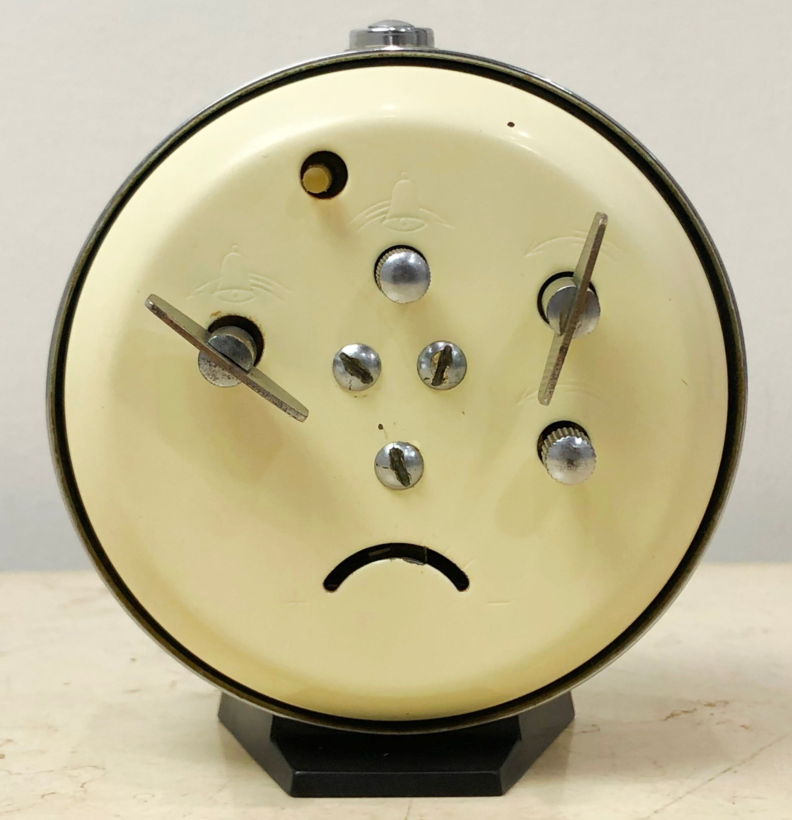 Vintage China Alarm Desk Clock | eXibit collection