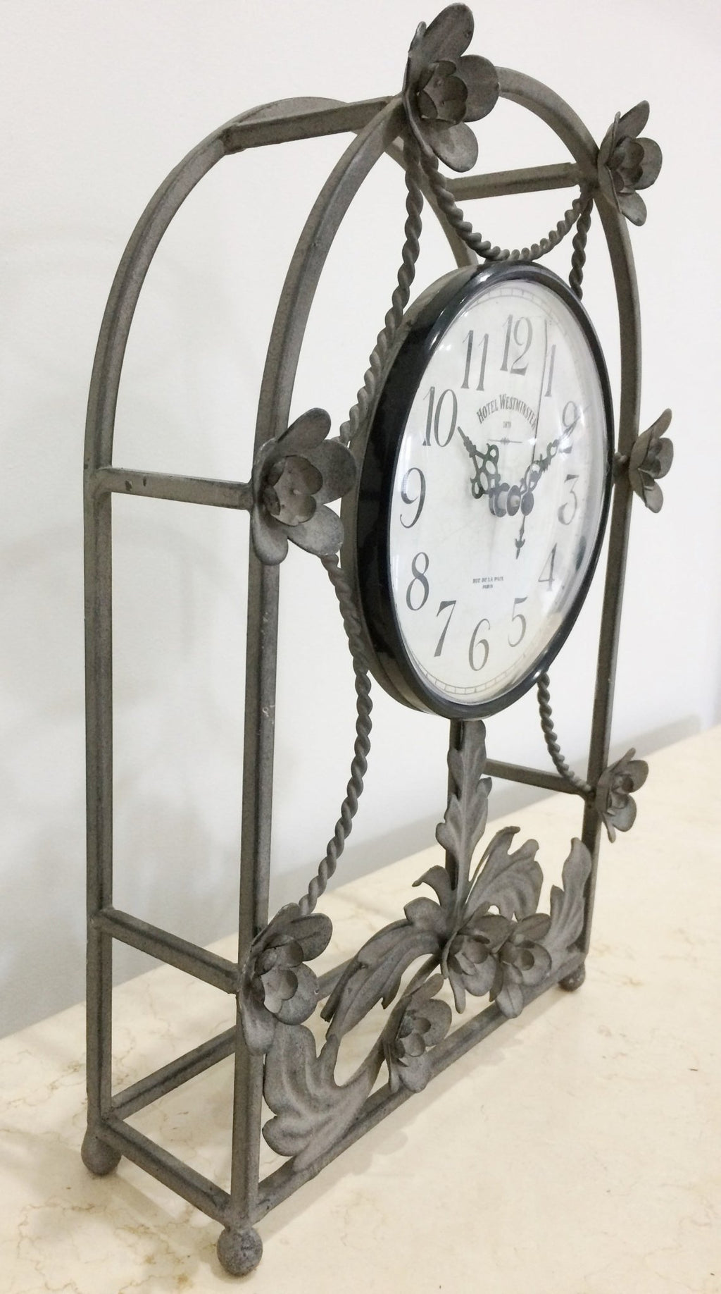 Antique Vintage Clocks & Décor | eXibit collection