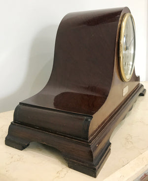 Original Vintage Battery Mantel Clock | eXibit collection