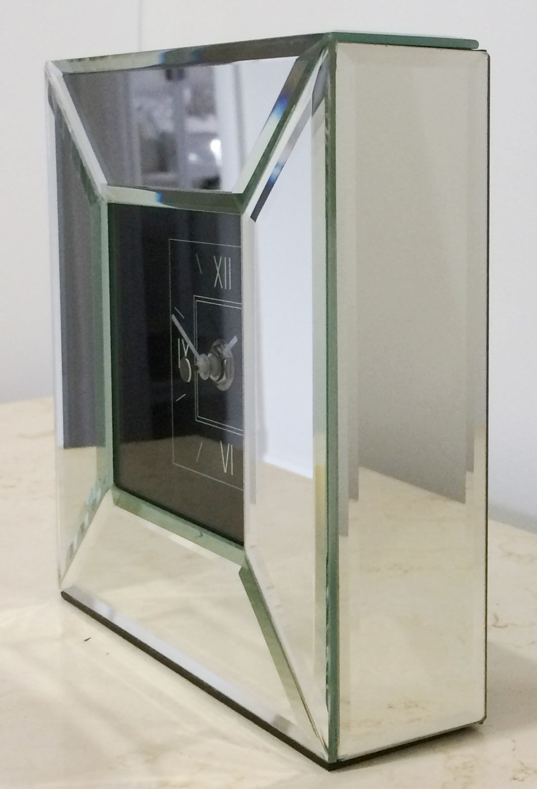 Beveled Mirror Clock  {quartz}