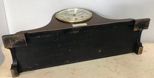 Original Vintage Battery Mantel Clock | eXibit collection