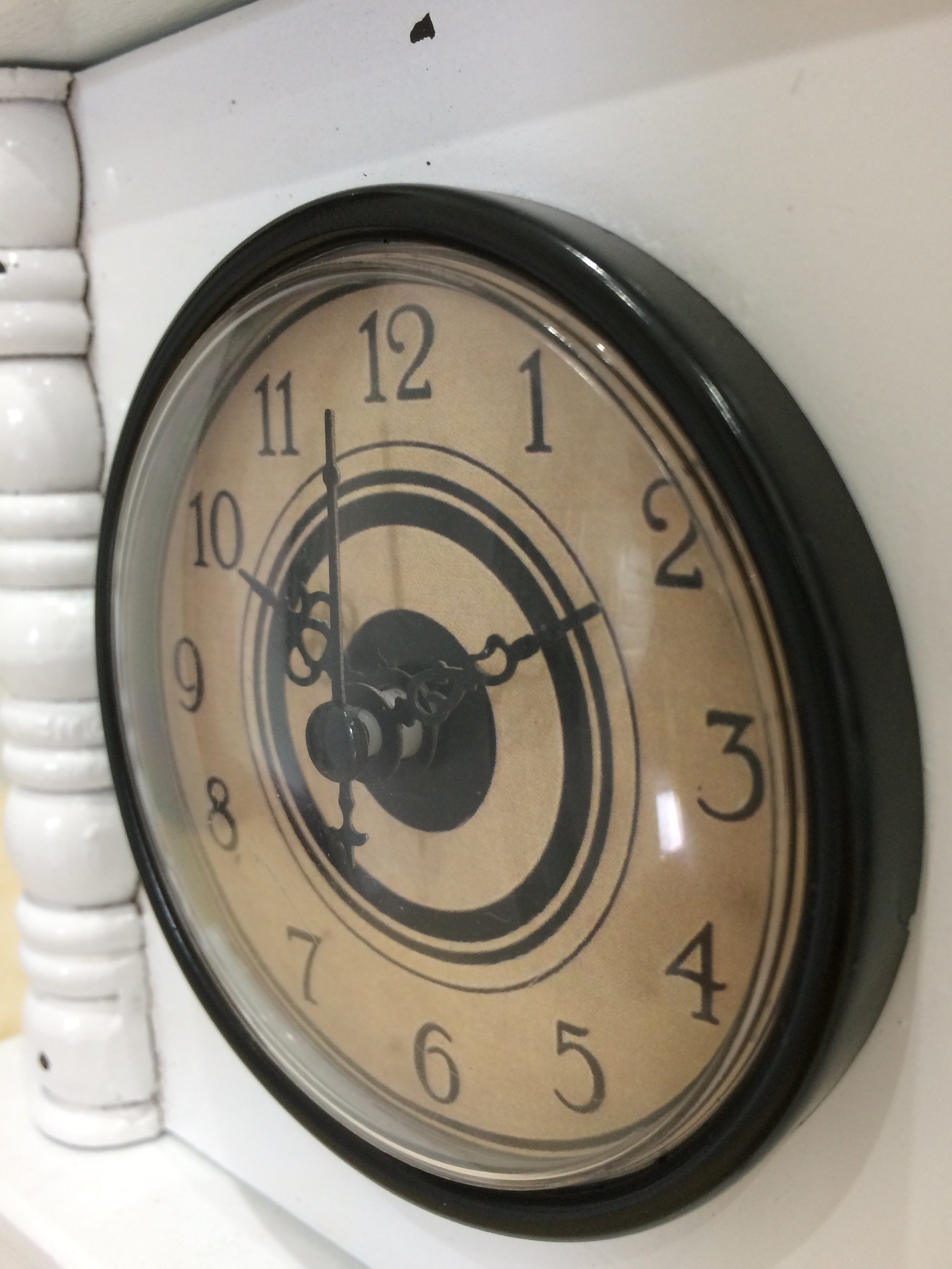 Antique Vintage Clocks & Décor | eXibit collection