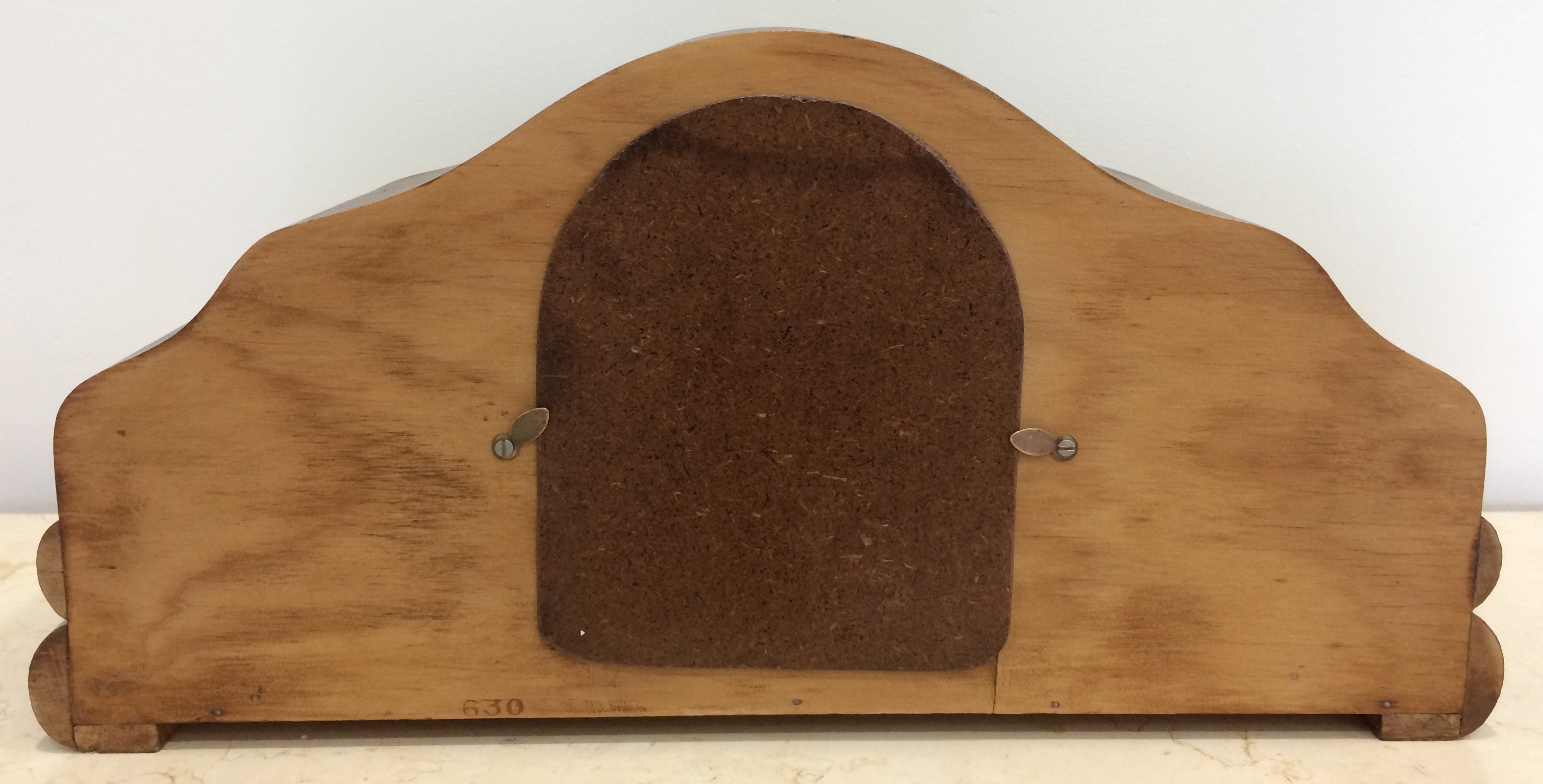 Vintage Original Battery Mantel Clock | eXibit collection