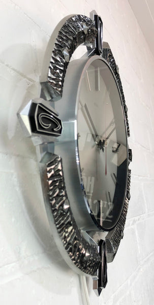 Vintage Starburst METAMEC Electric Wall Clock | eXibit collection