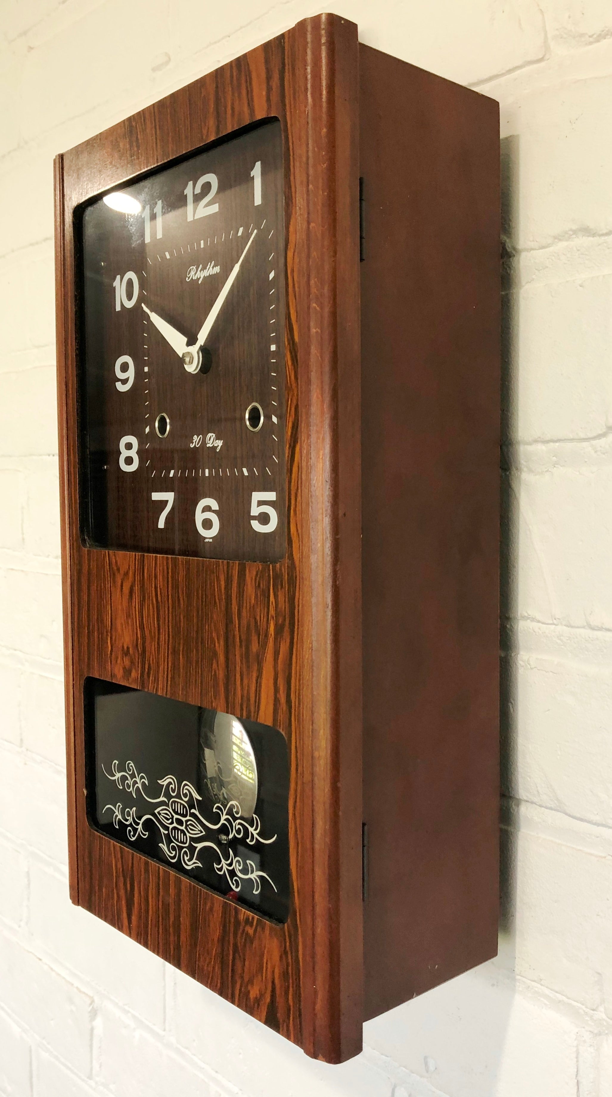 Vintage Rhythm 30 Day Wall Clock | eXibit collection