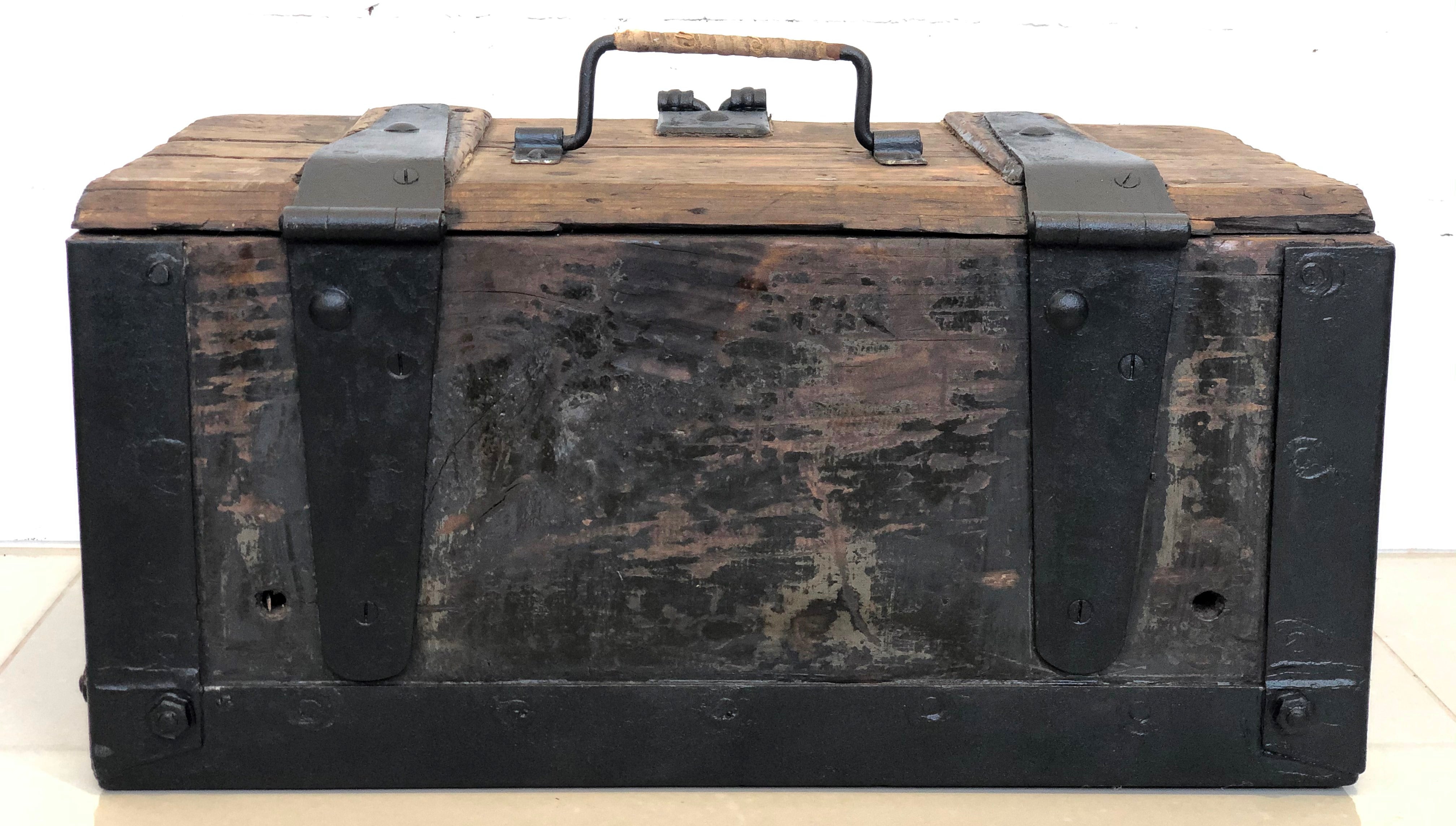 Antique Wooden HUTCHINSON Carpenters Tool Box | eXibit collection