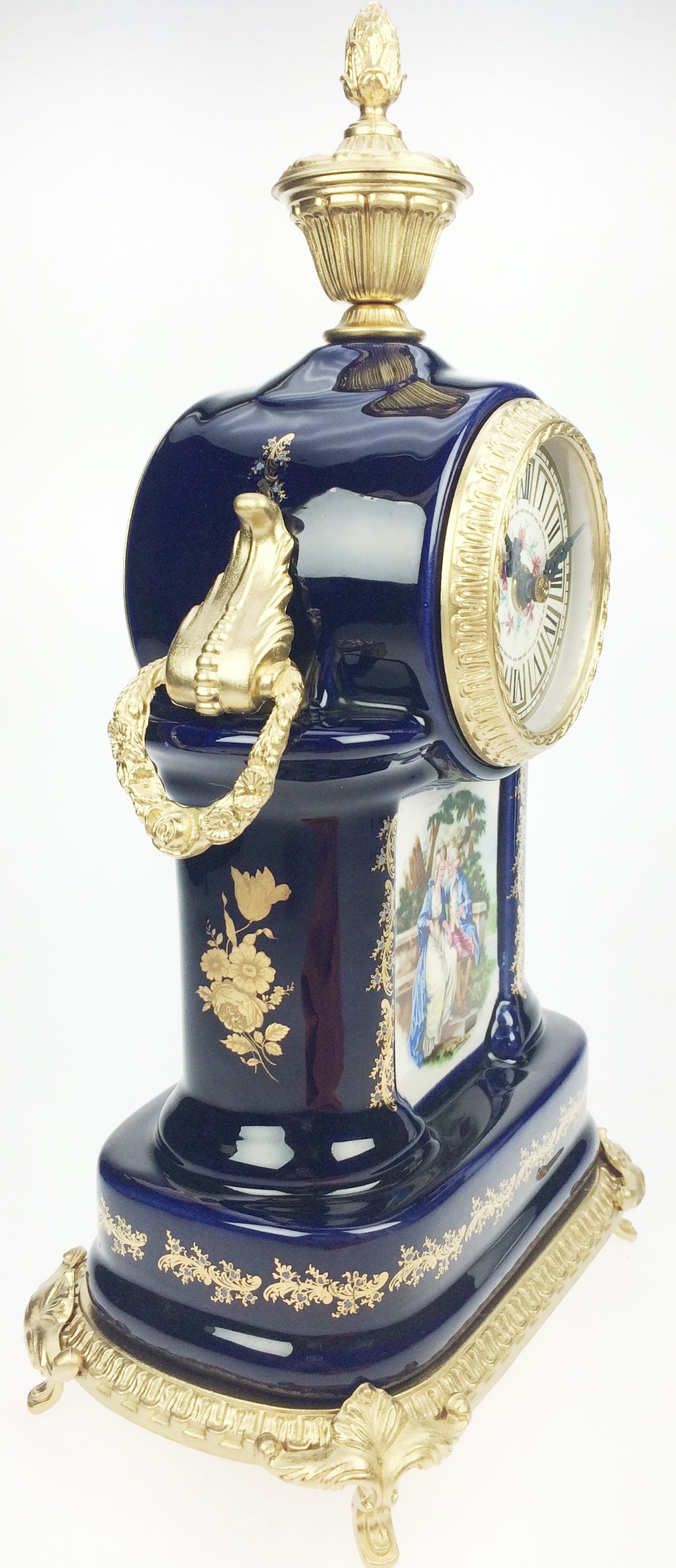 Antique Vintage Clocks & Décor | eXibit collection