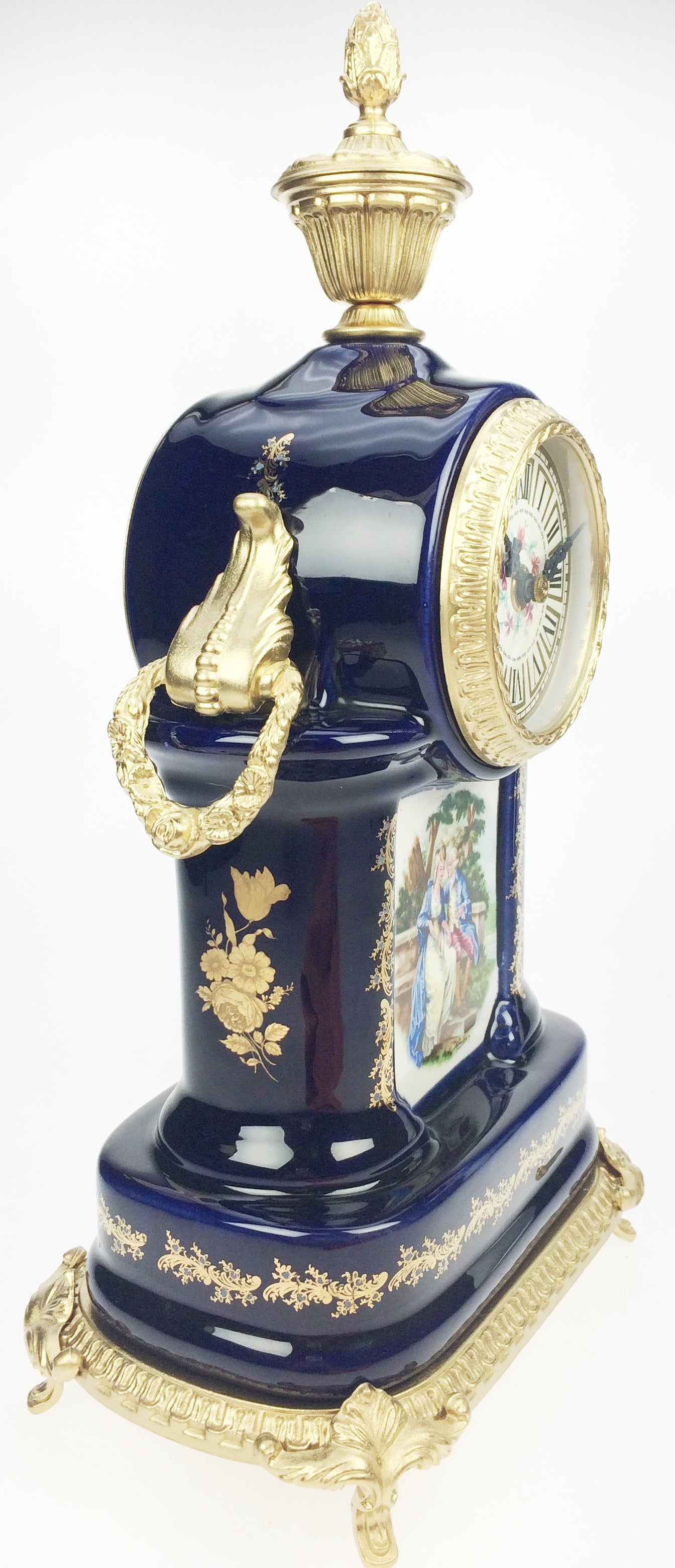 Antique Vintage Clocks & Décor | eXibit collection