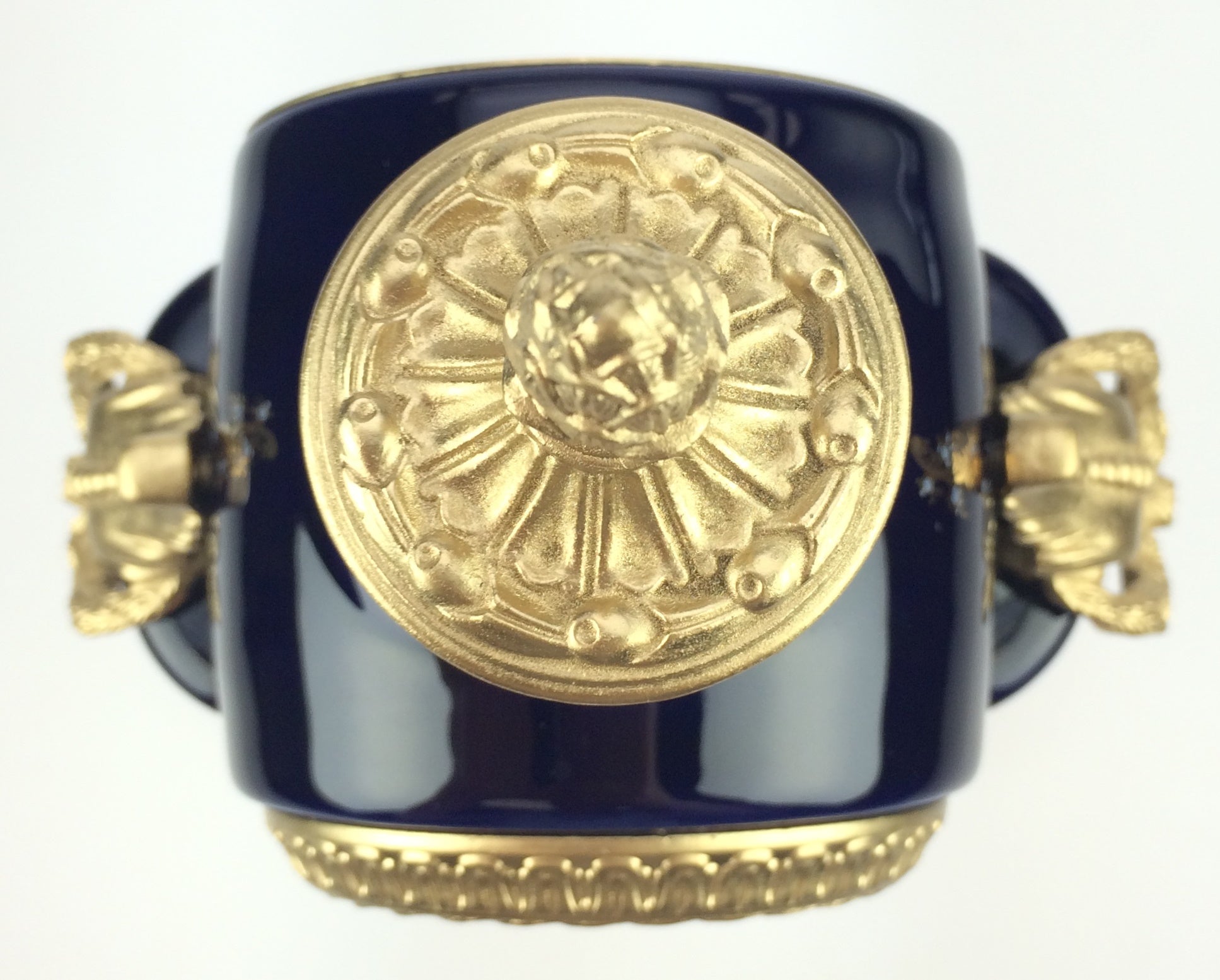 Antique Vintage Clocks & Décor | eXibit collection