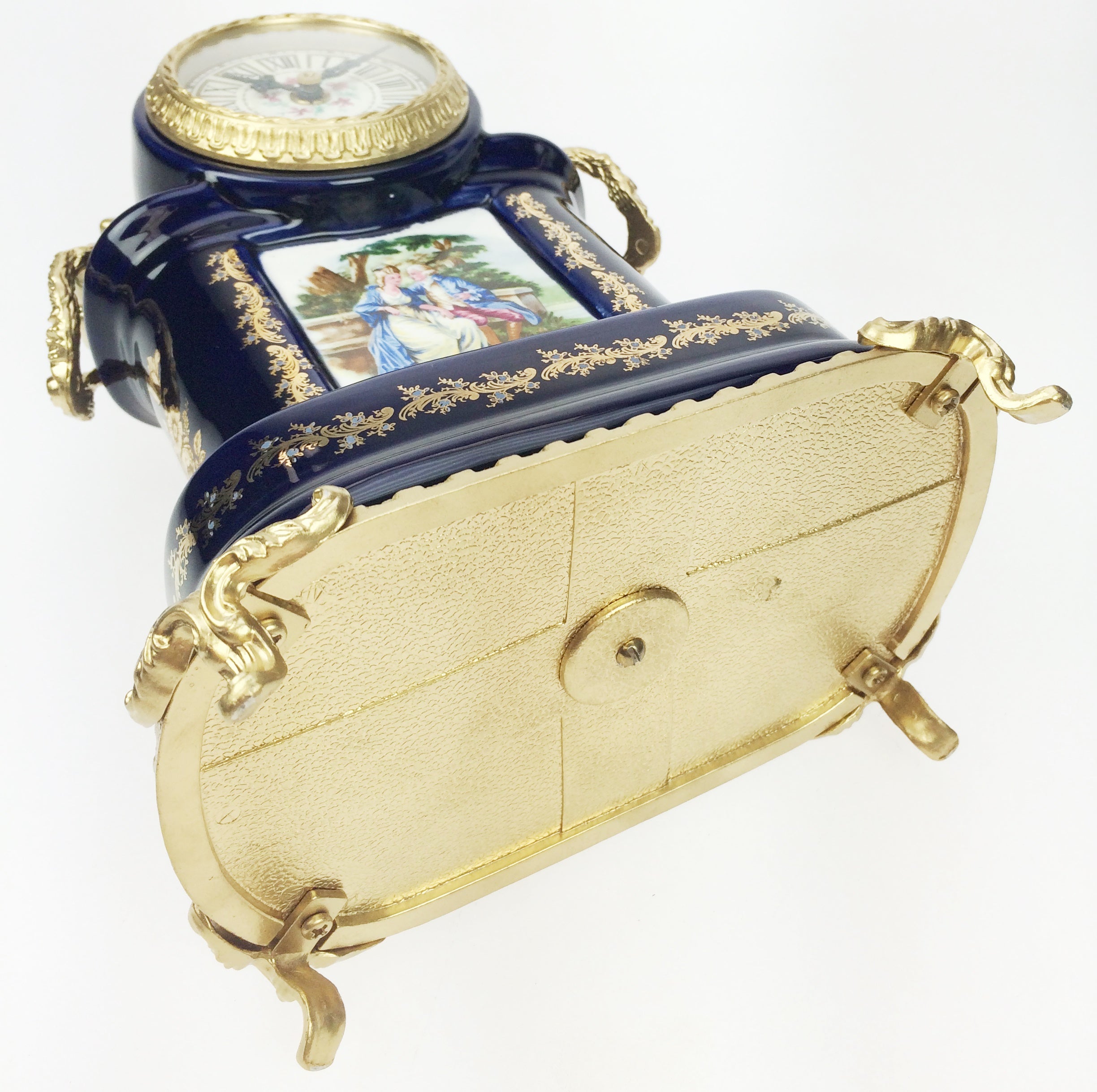 Antique Vintage Clocks & Décor | eXibit collection