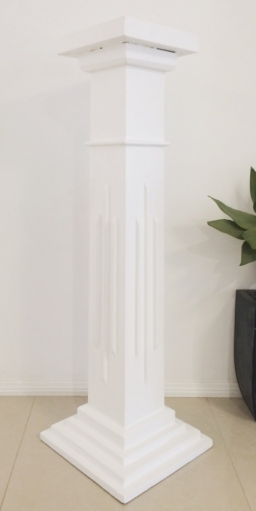 VINTAGE Wooden White Pedestal Stand  | eXibit collection