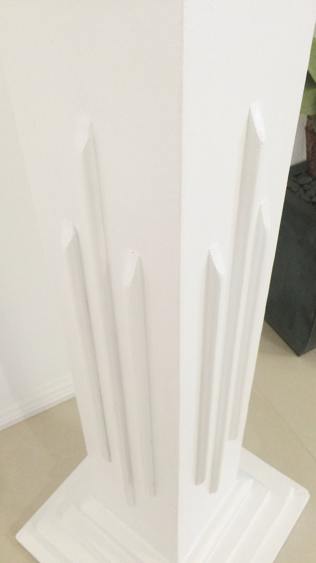 VINTAGE Wooden White Pedestal Stand  | eXibit collection